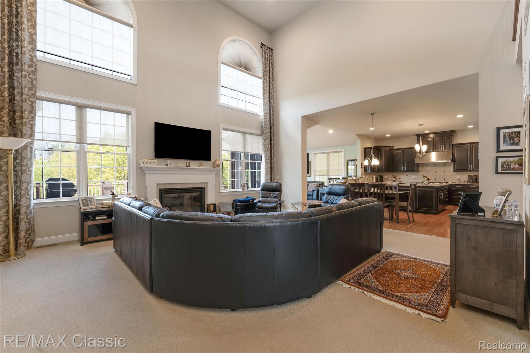 Novi, Michigan, 48374, United States, 5 Bedrooms Bedrooms, ,5 BathroomsBathrooms,Residential,Pending,2052115