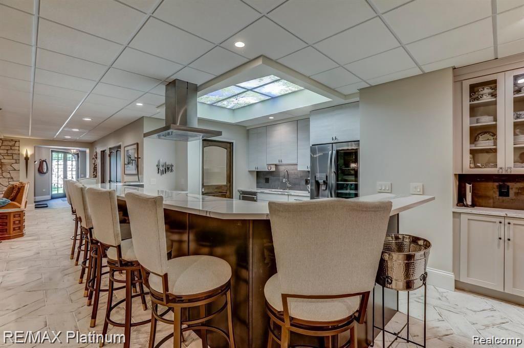 Howell, Michigan, 48843, United States, 5 Bedrooms Bedrooms, ,6 BathroomsBathrooms,Residential,Active,1714075