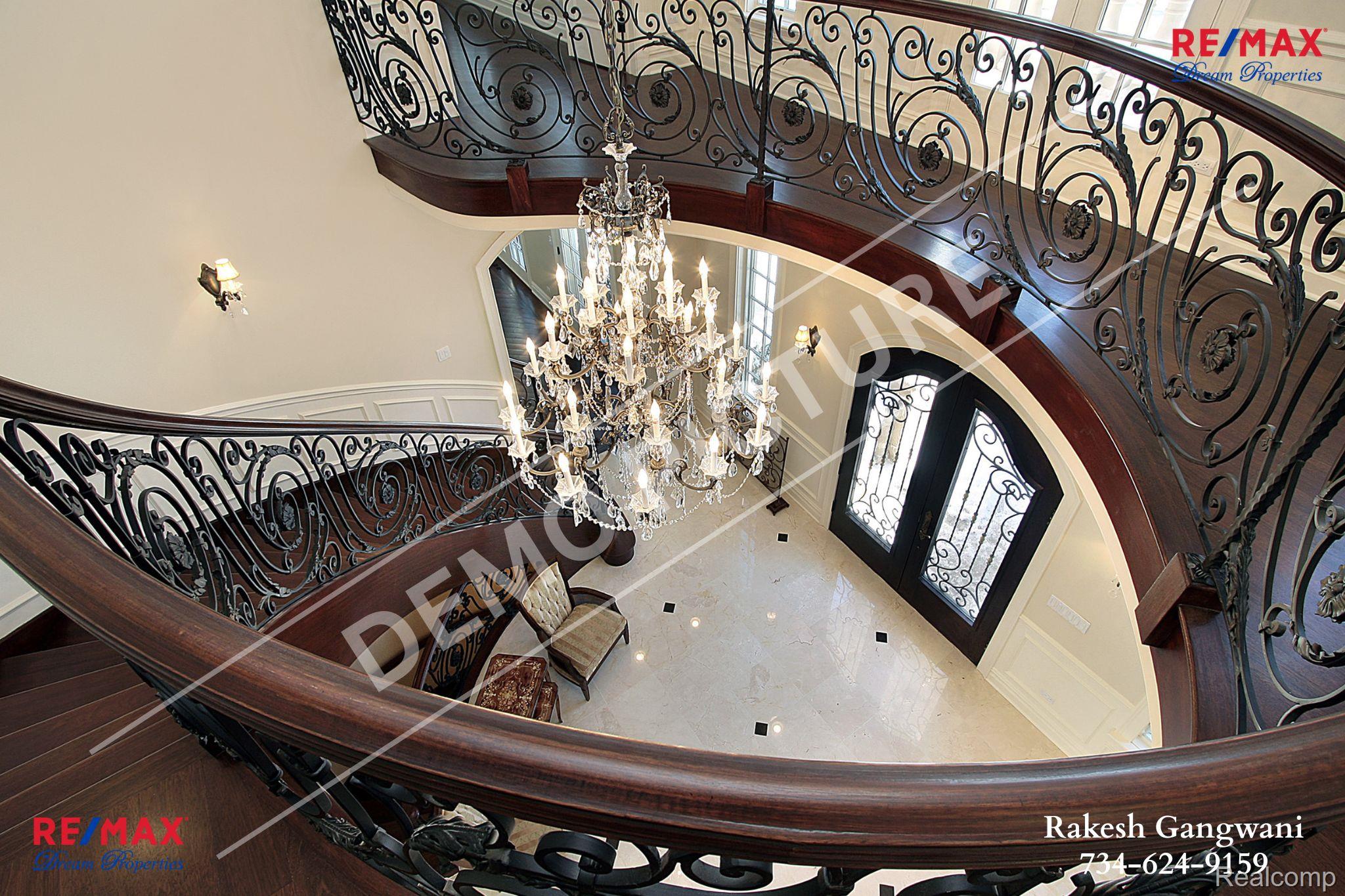 Beverlyhills, Michigan, 48025, United States, 3 Bedrooms Bedrooms, ,3 BathroomsBathrooms,Residential,Active,1997591