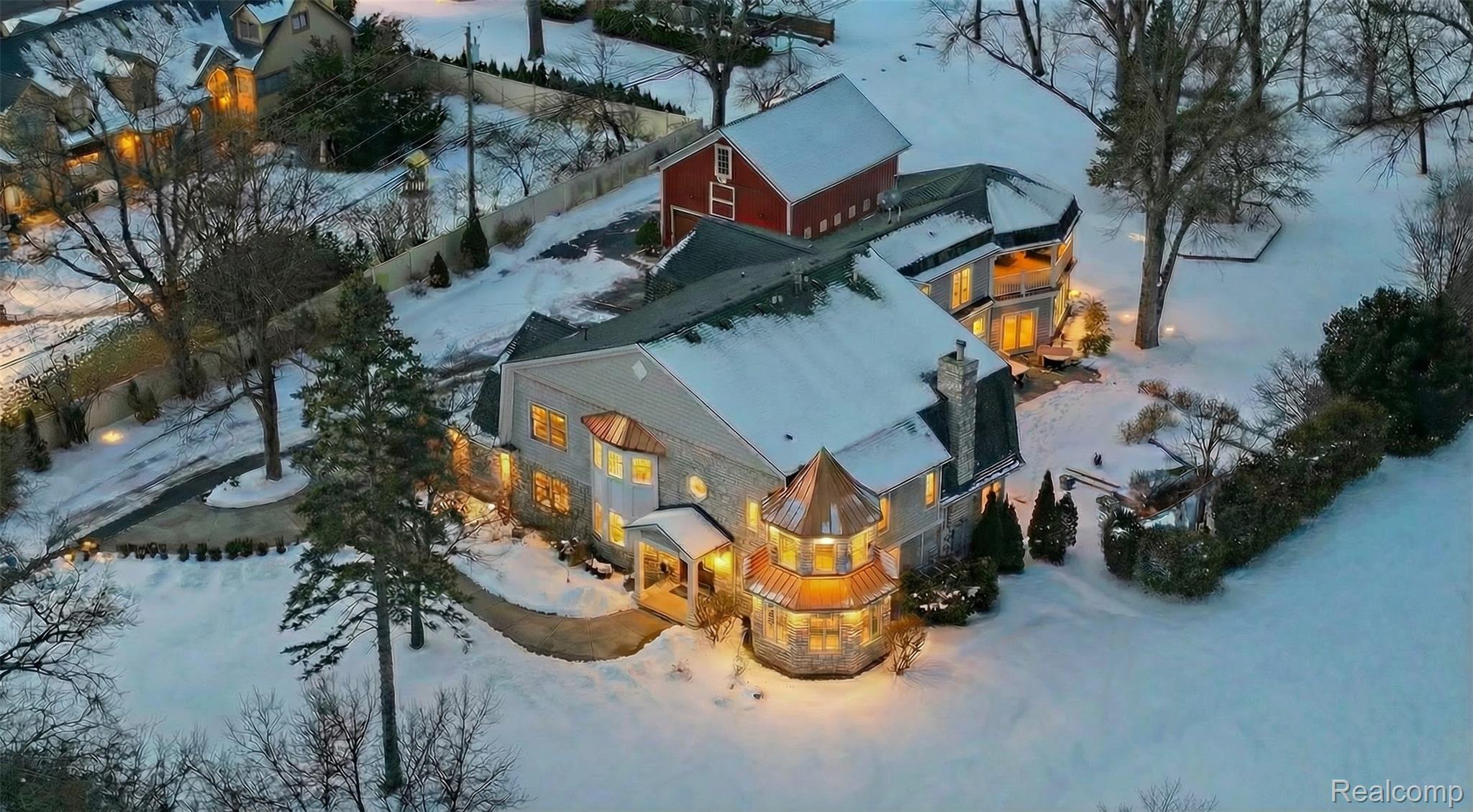 Bloomfieldhills, Michigan, 48301, United States, 7 Bedrooms Bedrooms, ,8 BathroomsBathrooms,Residential,Active,2014613