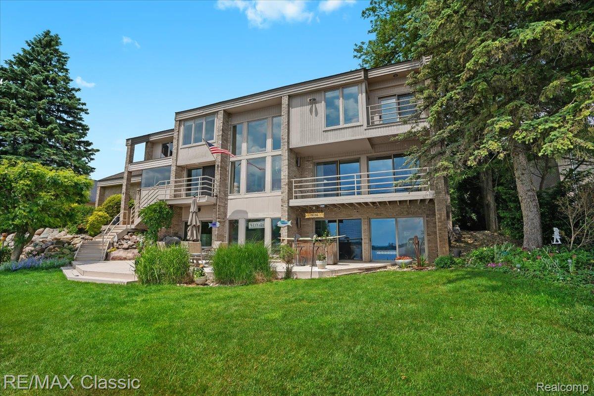 Commercetwp, Michigan, 48382, United States, 3 Bedrooms Bedrooms, ,4 BathroomsBathrooms,Residential,Active,1893215