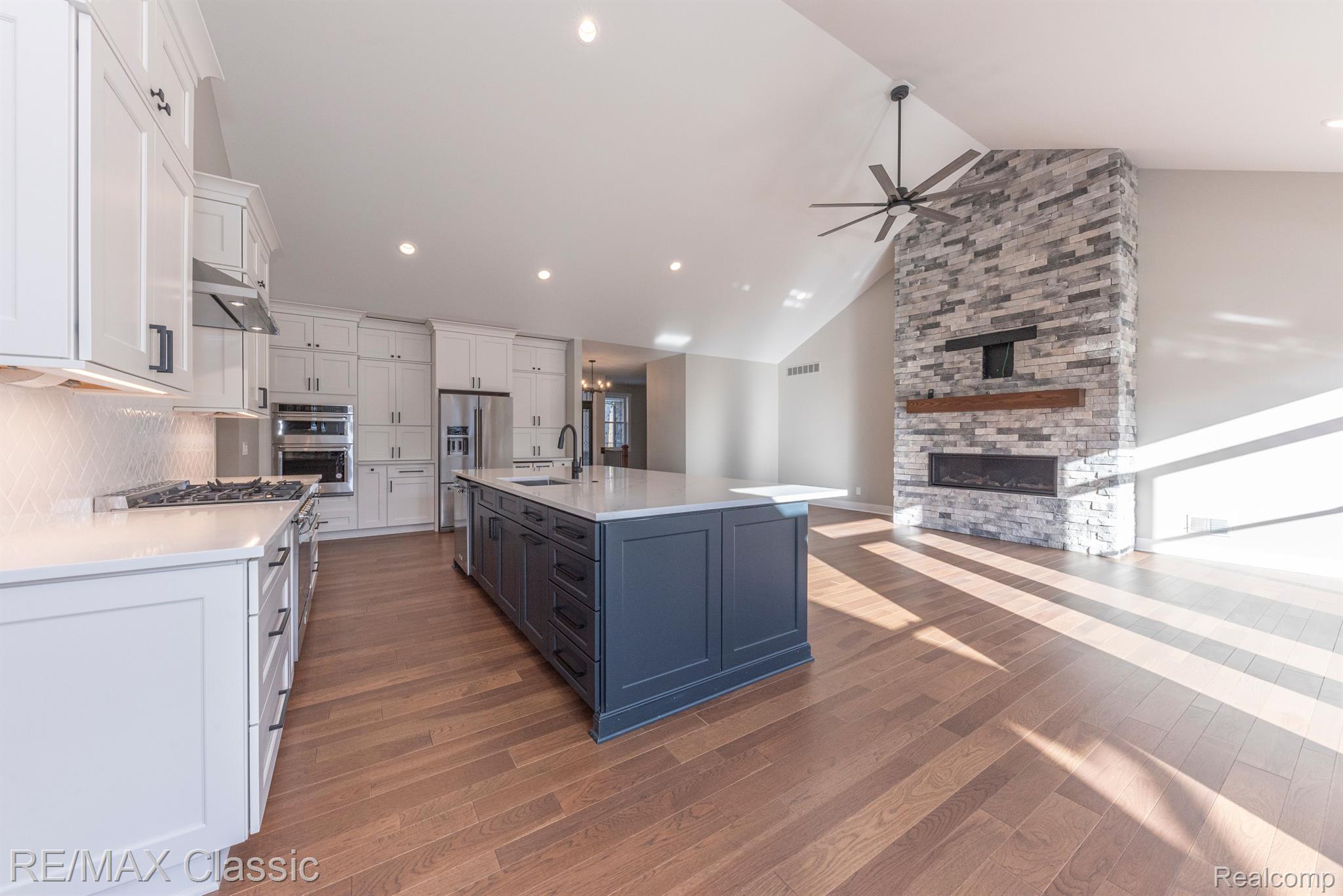 Dexter, Michigan, 48130, United States, 5 Bedrooms Bedrooms, ,6 BathroomsBathrooms,Residential,Active,1820362