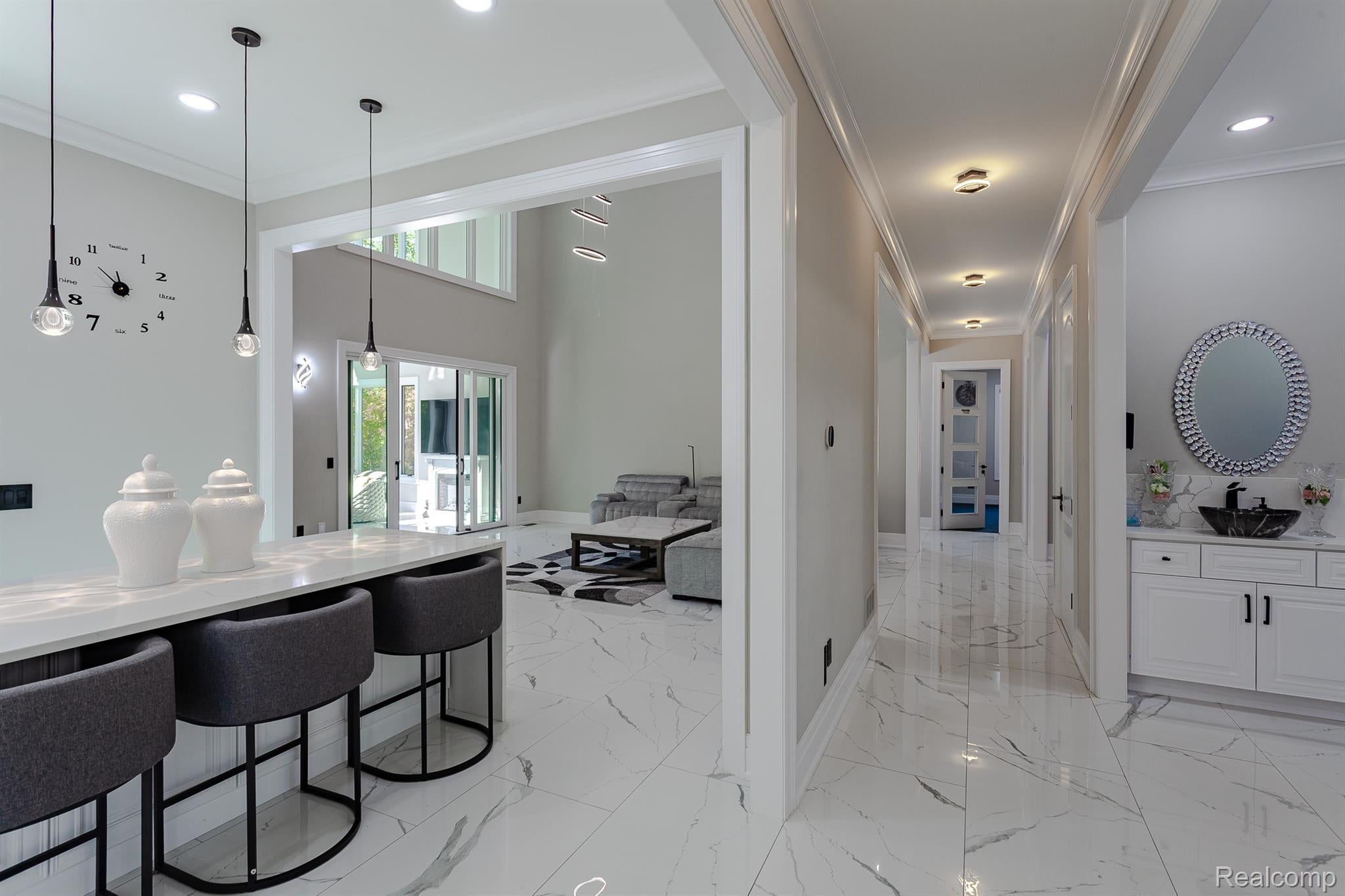 Rochesterhills, Michigan, 48307, United States, 4 Bedrooms Bedrooms, ,5 BathroomsBathrooms,Residential,Active,1962188