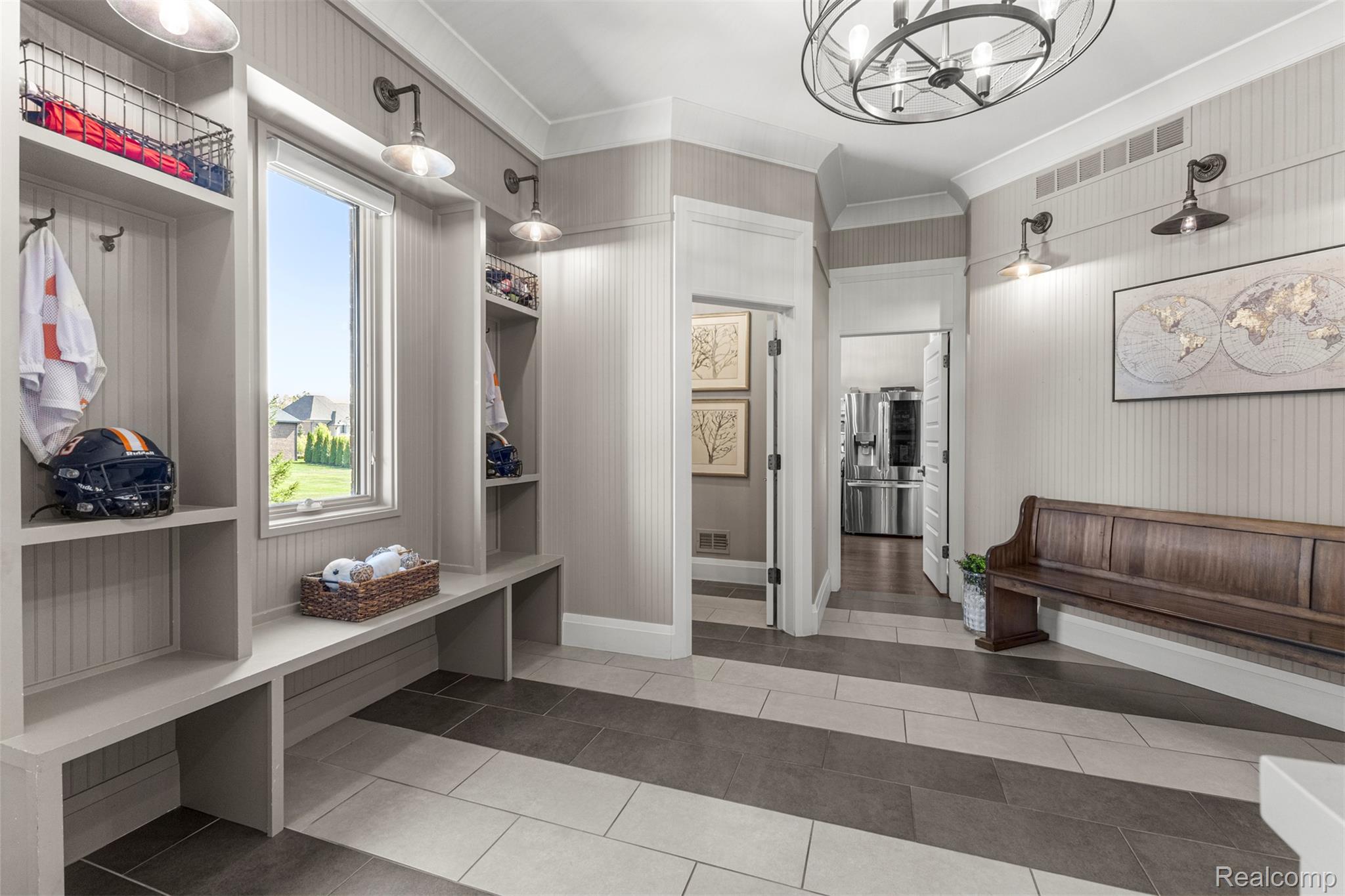 Northville, Michigan, 48168, United States, 5 Bedrooms Bedrooms, ,7 BathroomsBathrooms,Residential,Active,1960117