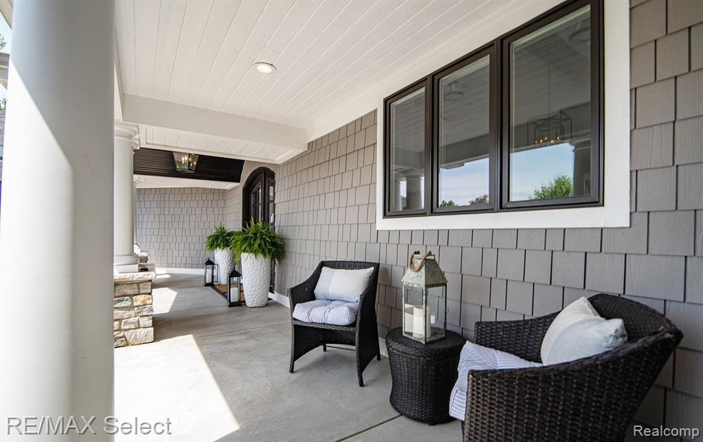 Fenton, Michigan, 48430, United States, 4 Bedrooms Bedrooms, ,4 BathroomsBathrooms,Residential,Active,2015817