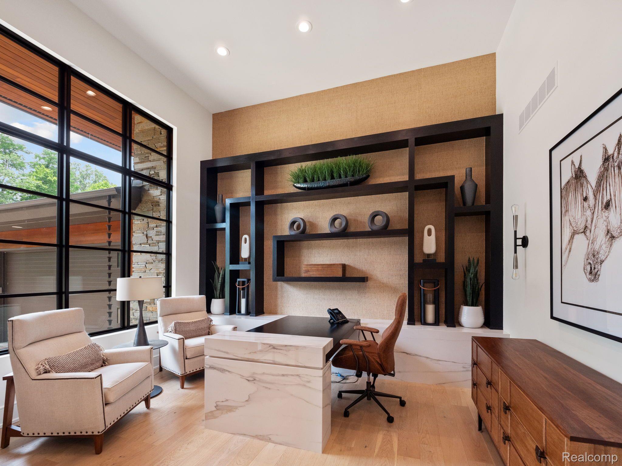 Orchardlake, Michigan, 48323, United States, ,4 BathroomsBathrooms,Residential,Pending,1850633