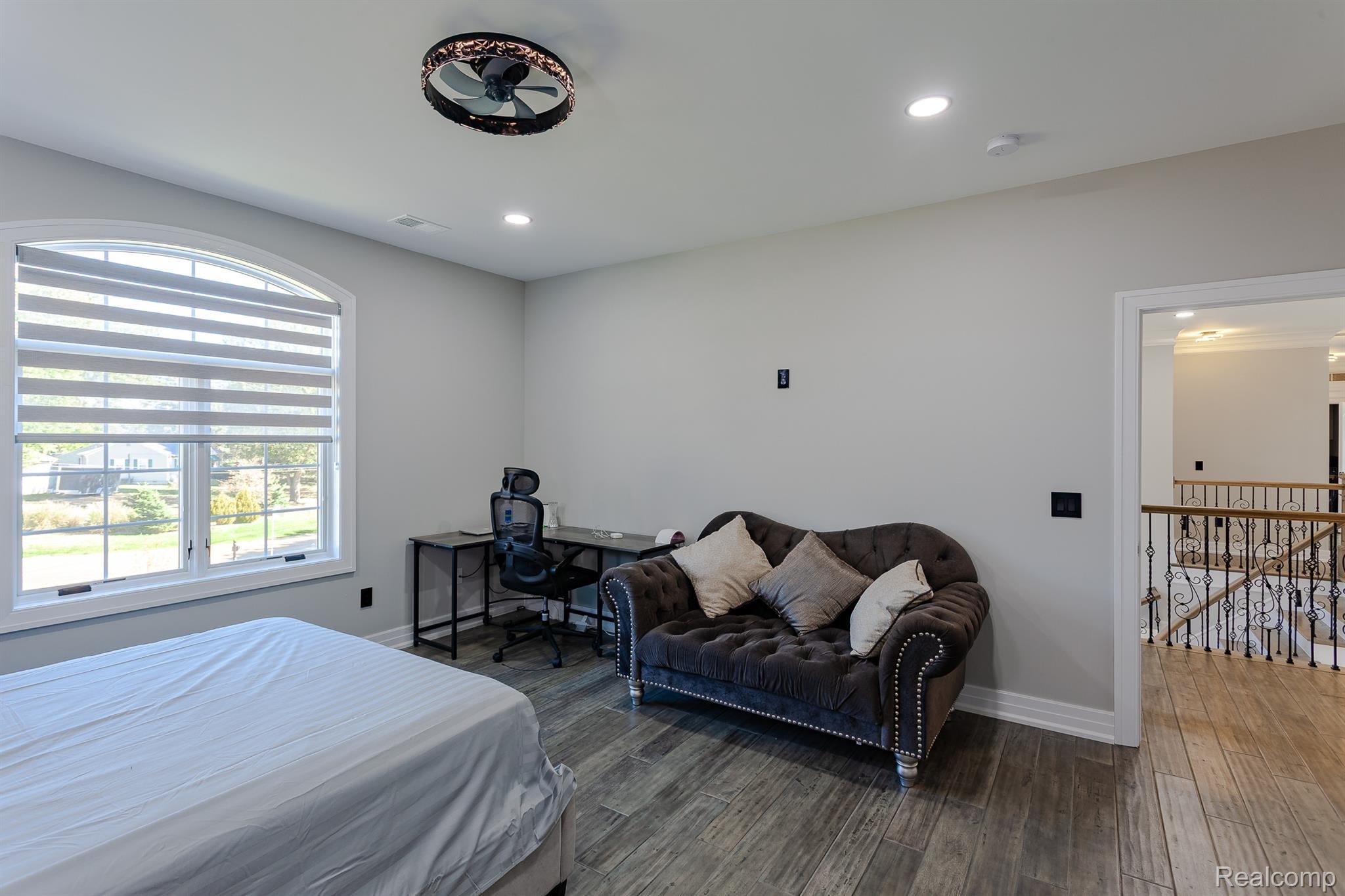 Rochesterhills, Michigan, 48307, United States, 4 Bedrooms Bedrooms, ,5 BathroomsBathrooms,Residential,Active,1962188