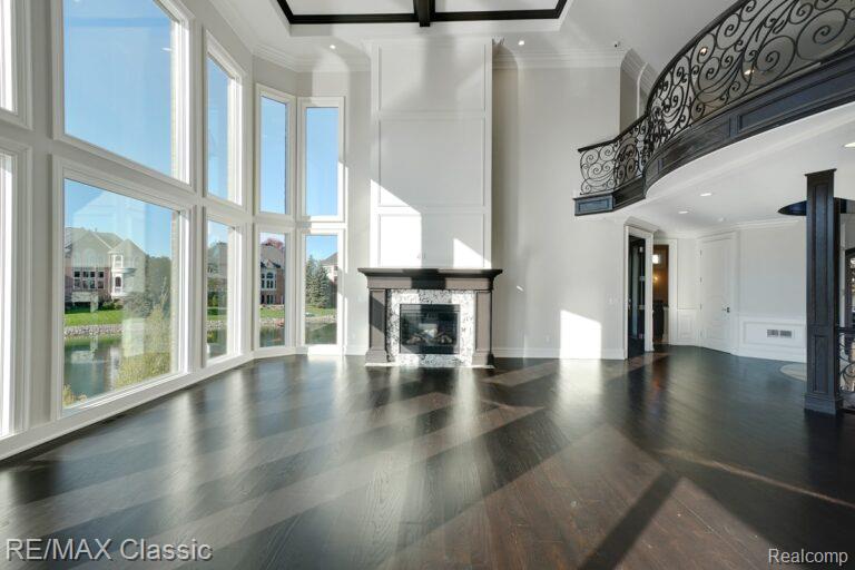 Highland, Michigan, 48357, United States, 4 Bedrooms Bedrooms, ,4 BathroomsBathrooms,Residential,Active,1703285