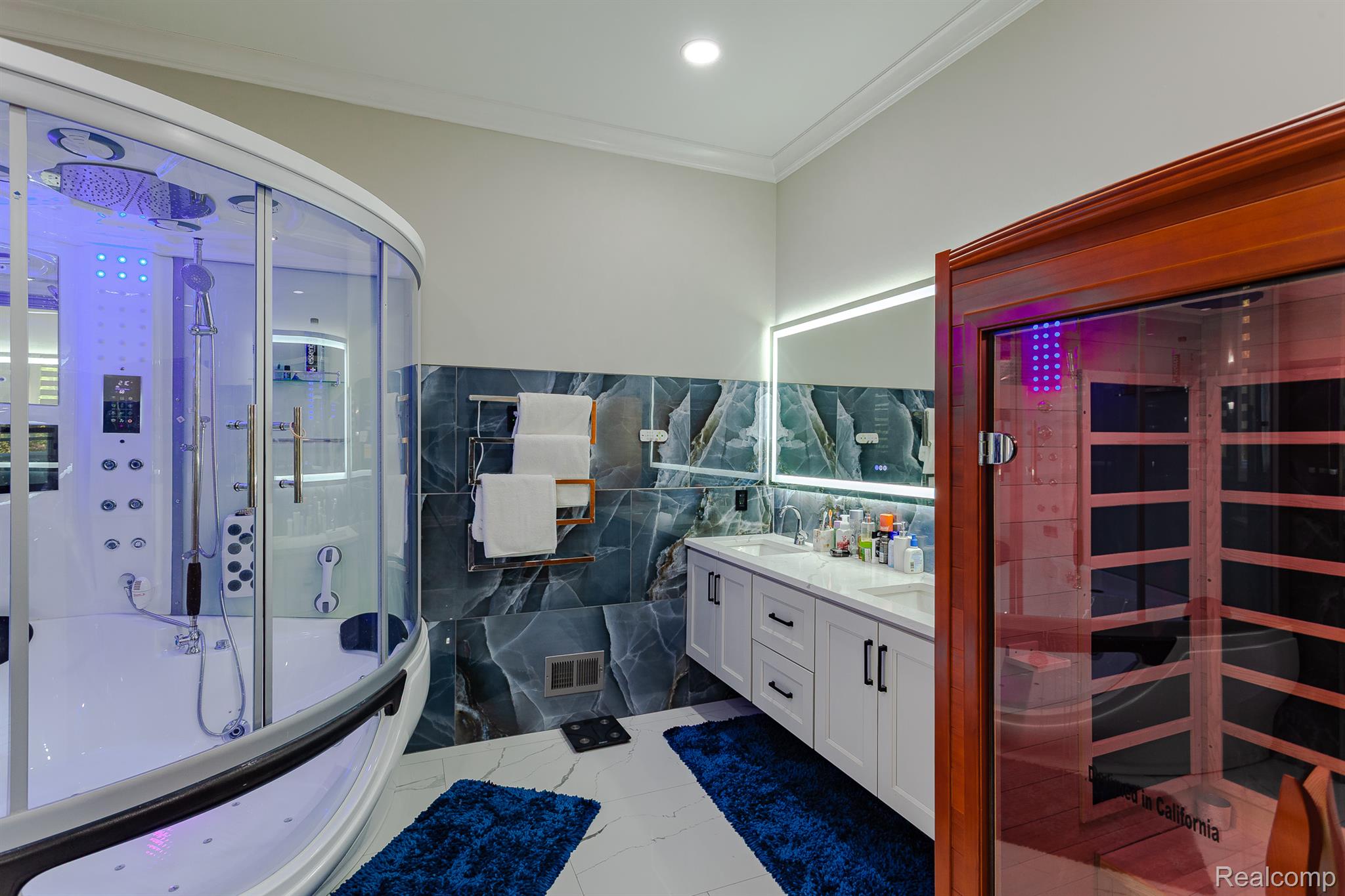 Rochesterhills, Michigan, 48307, United States, 4 Bedrooms Bedrooms, ,5 BathroomsBathrooms,Residential,Active,1962188