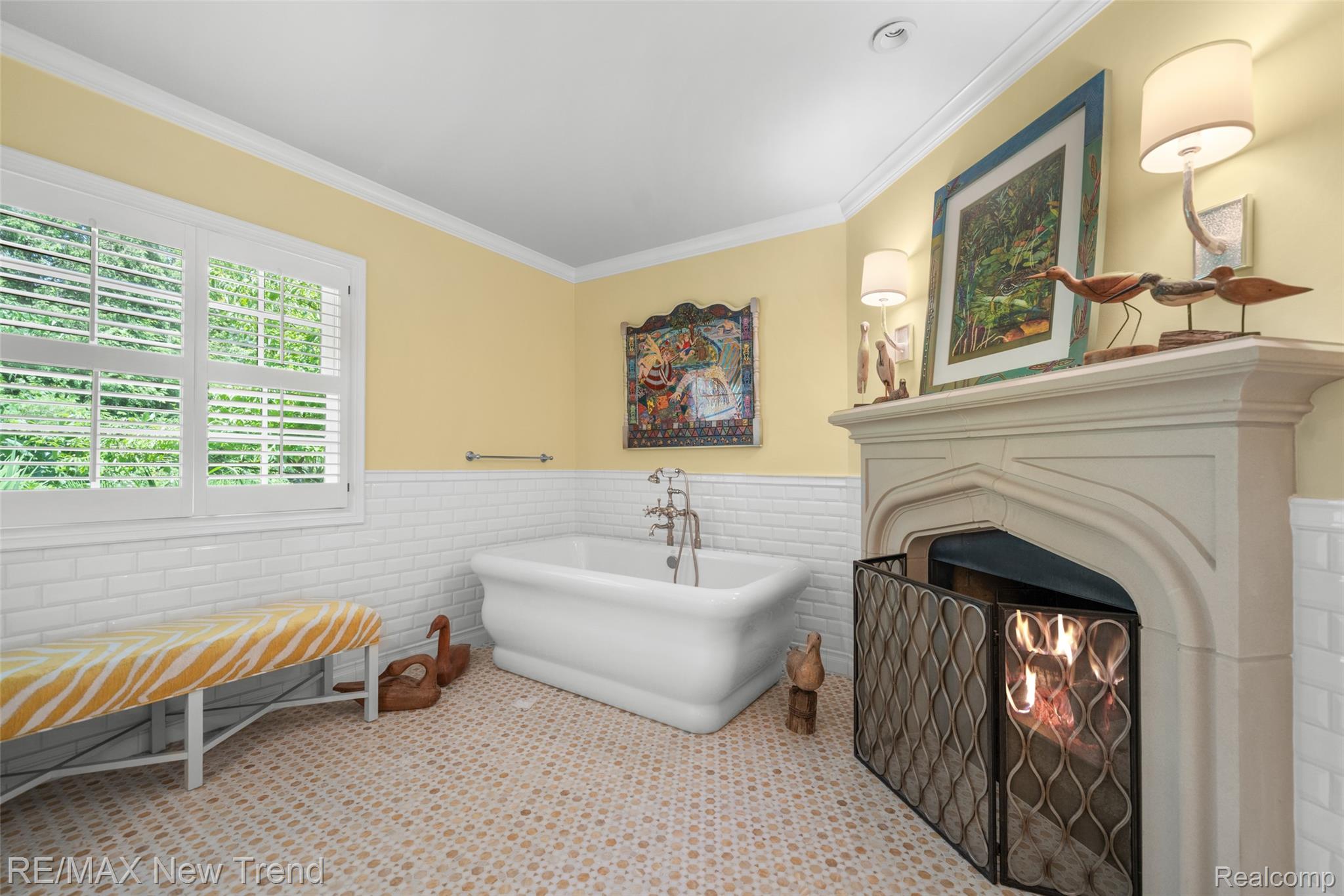 Franklin, Michigan, 48025, United States, 4 Bedrooms Bedrooms, ,4 BathroomsBathrooms,Residential,Active,1926907