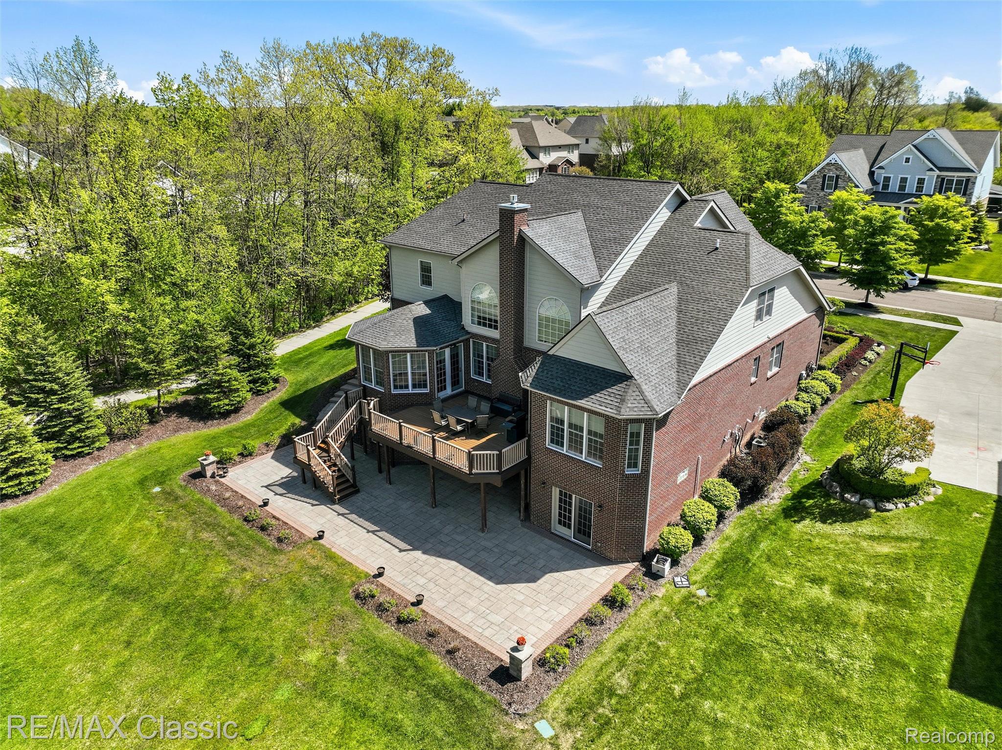 Novi, Michigan, 48374, United States, 5 Bedrooms Bedrooms, ,5 BathroomsBathrooms,Residential,Pending,2052115