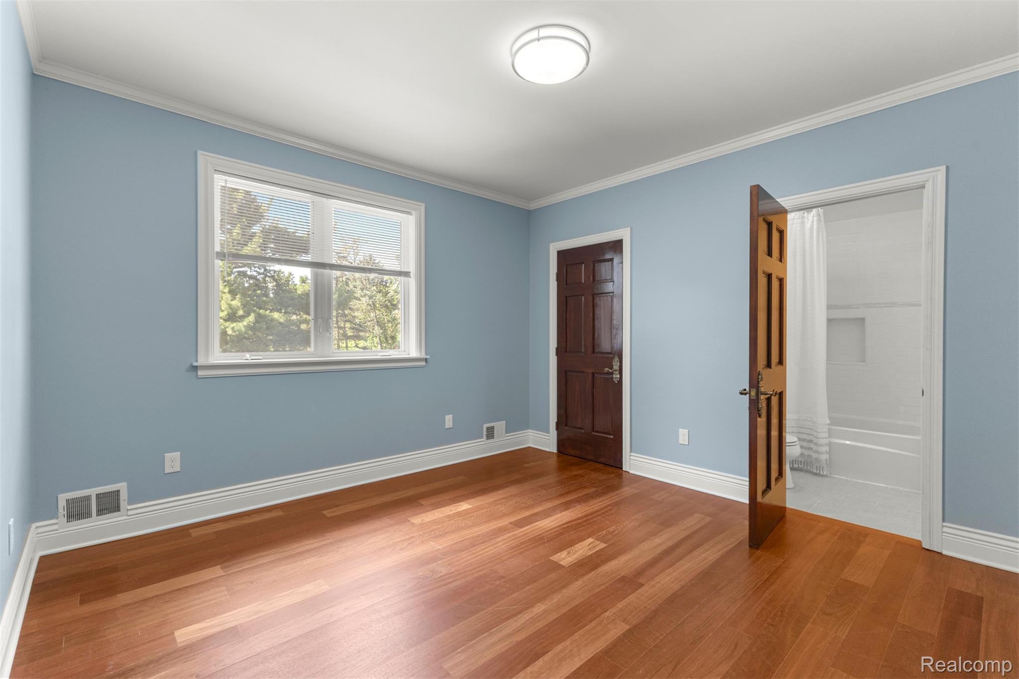 Northville, Michigan, 48167, United States, 5 Bedrooms Bedrooms, ,6 BathroomsBathrooms,Residential,Active,1905093