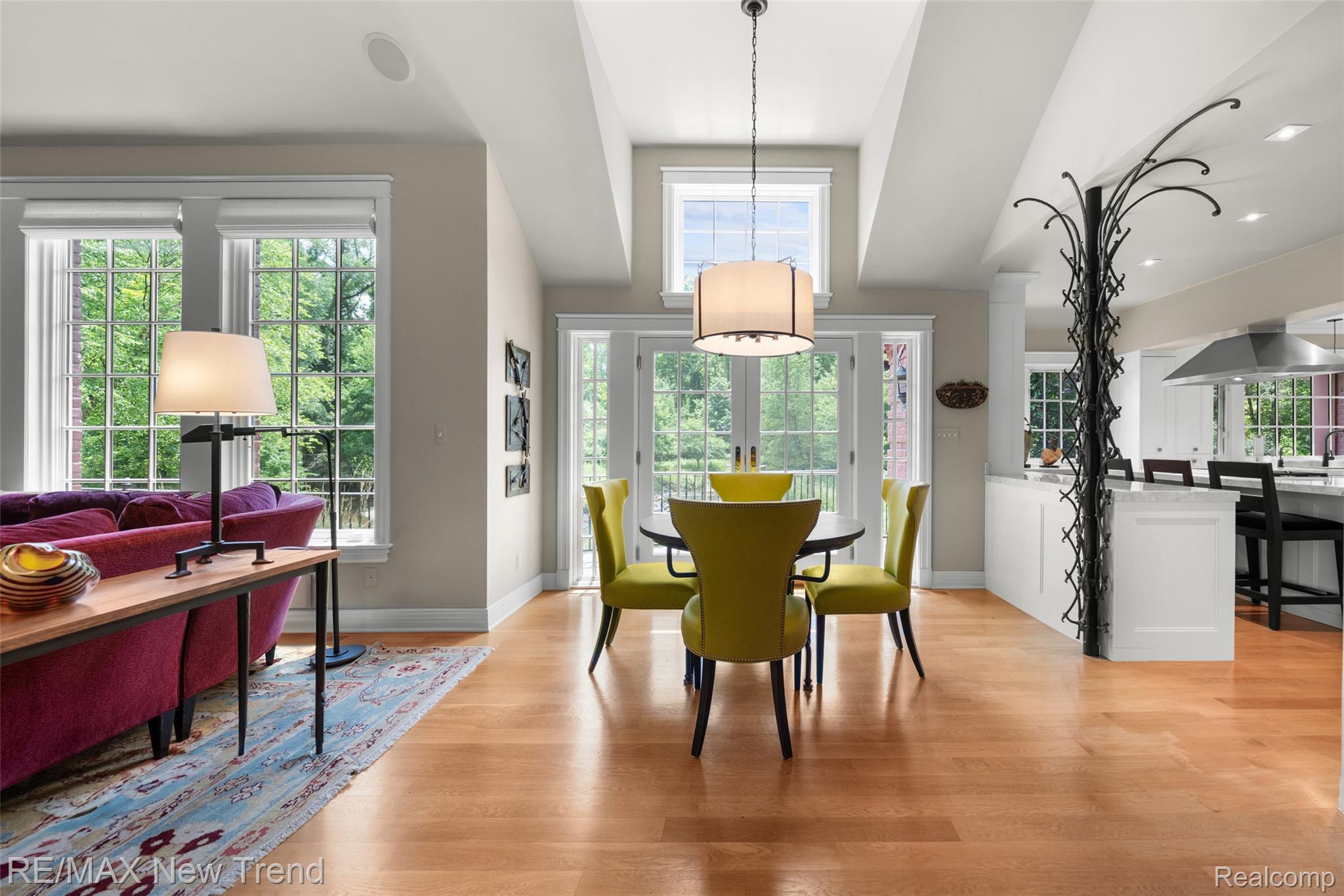 Franklin, Michigan, 48025, United States, 4 Bedrooms Bedrooms, ,4 BathroomsBathrooms,Residential,Active,1926907
