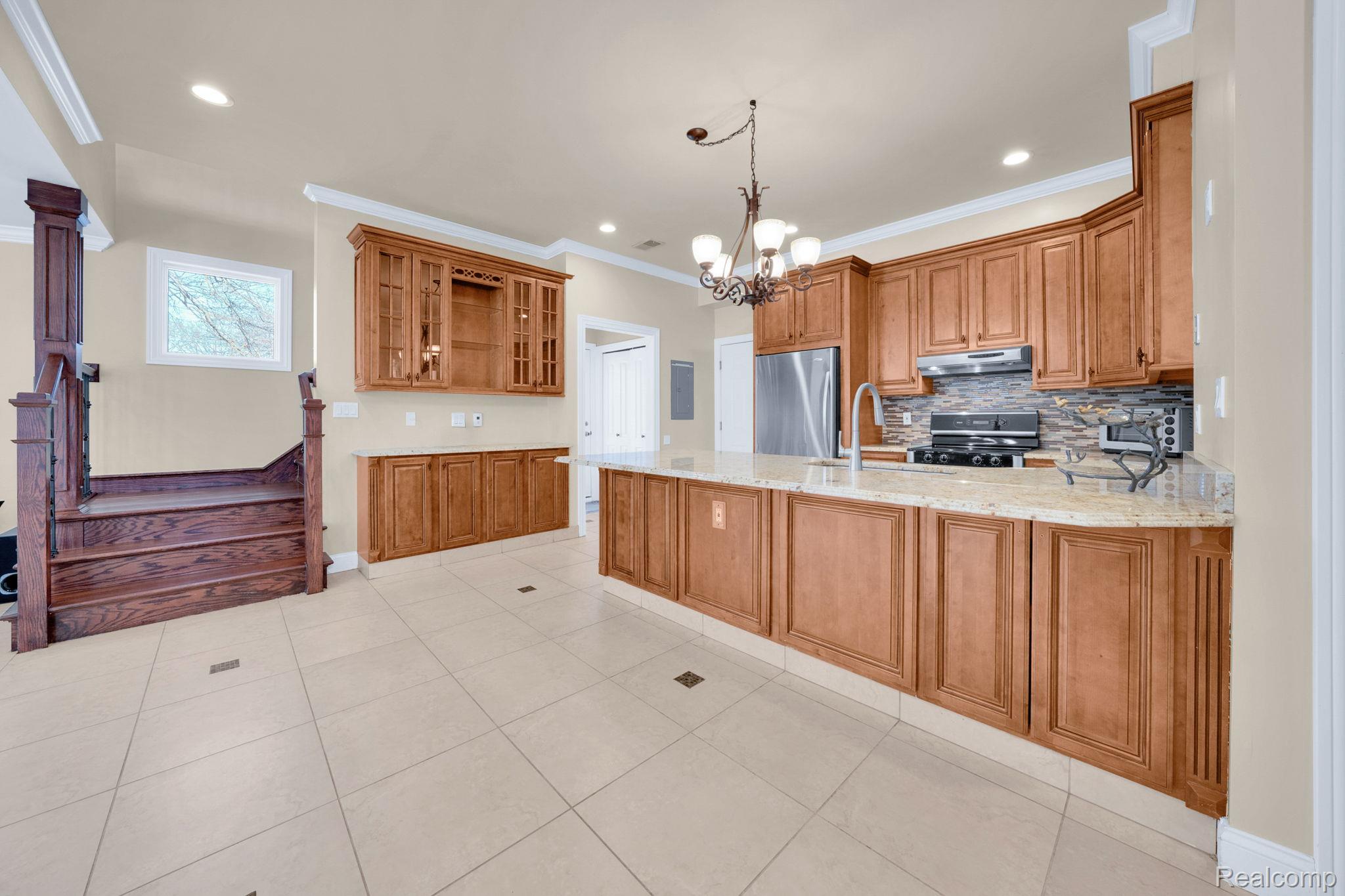 Bloomfieldhills, Michigan, 48301, United States, 7 Bedrooms Bedrooms, ,8 BathroomsBathrooms,Residential,Active,2014613