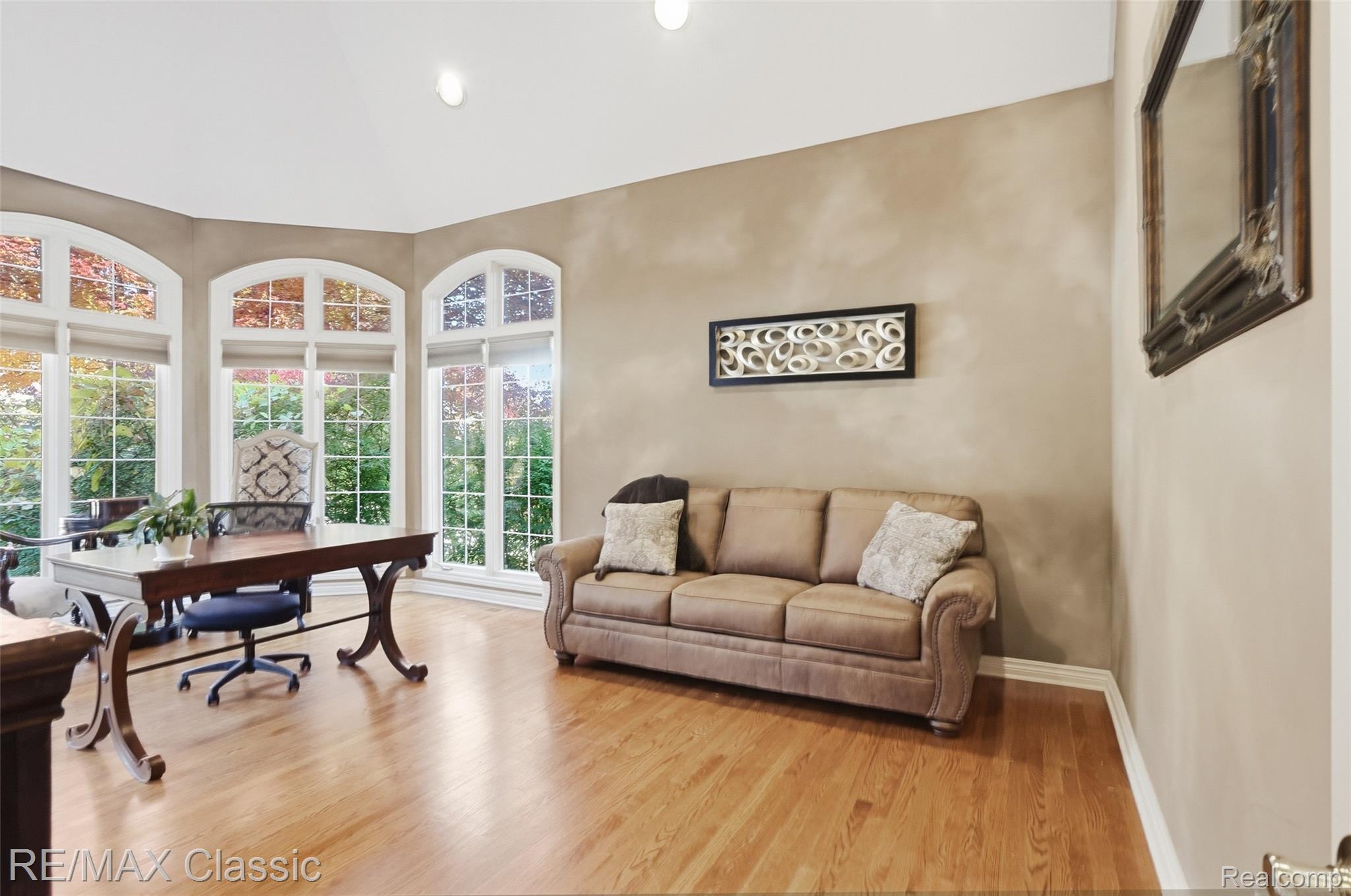 Novi, Michigan, 48374, United States, 4 Bedrooms Bedrooms, ,6 BathroomsBathrooms,Residential,Active,1973284