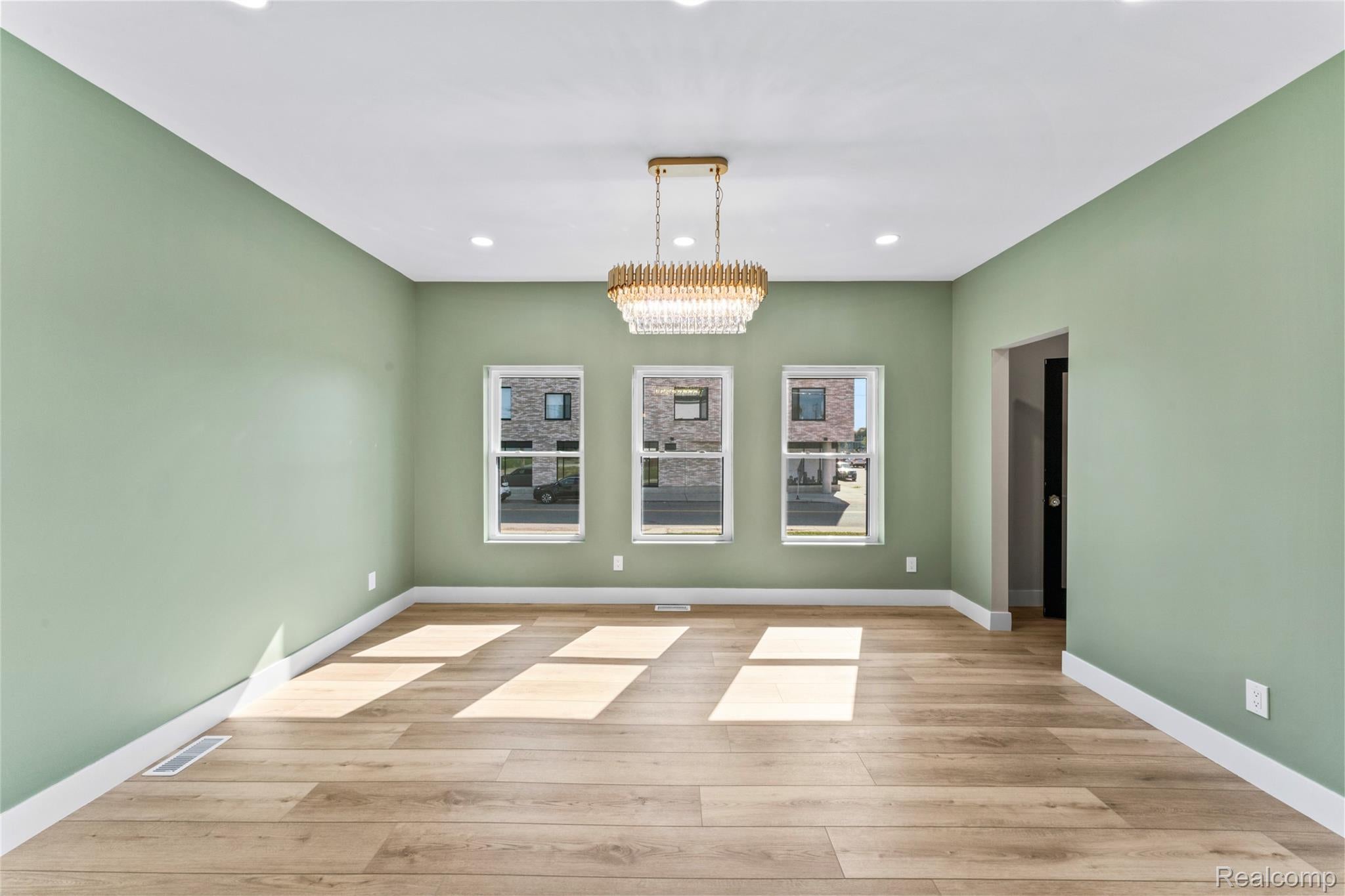 Detroit, Michigan, 48201, United States, 5 Bedrooms Bedrooms, ,6 BathroomsBathrooms,Residential,Active,1963411