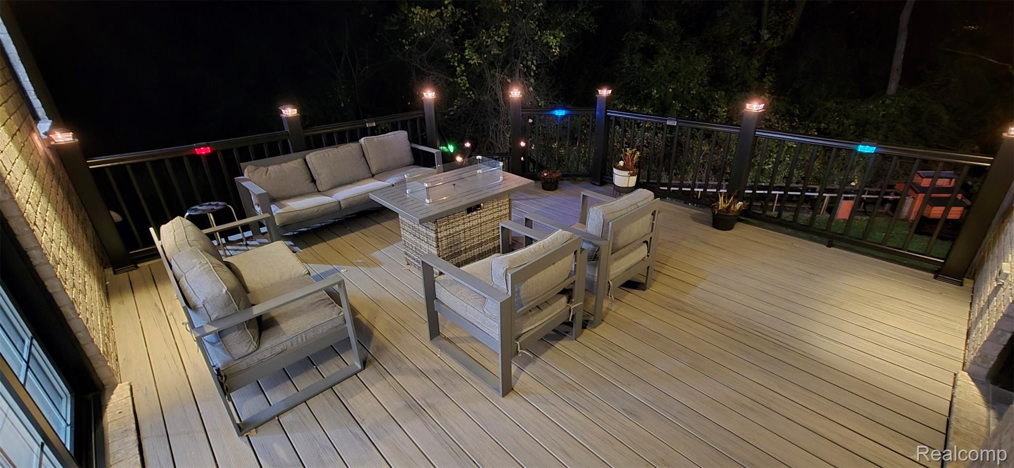 Rochesterhills, Michigan, 48307, United States, 4 Bedrooms Bedrooms, ,5 BathroomsBathrooms,Residential,Active,1962188