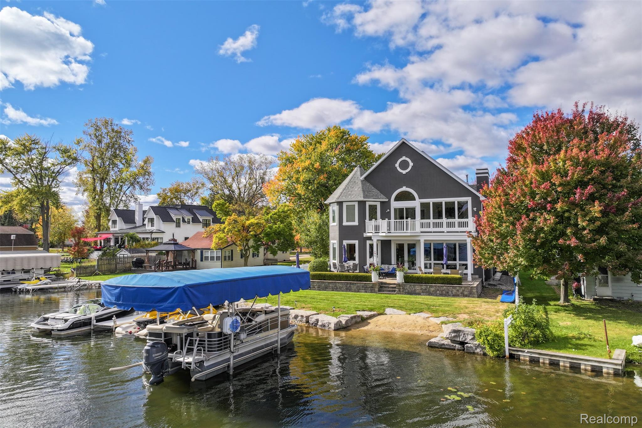 Linden, Michigan, 48451, United States, 5 Bedrooms Bedrooms, ,6 BathroomsBathrooms,Residential,Active,1959969