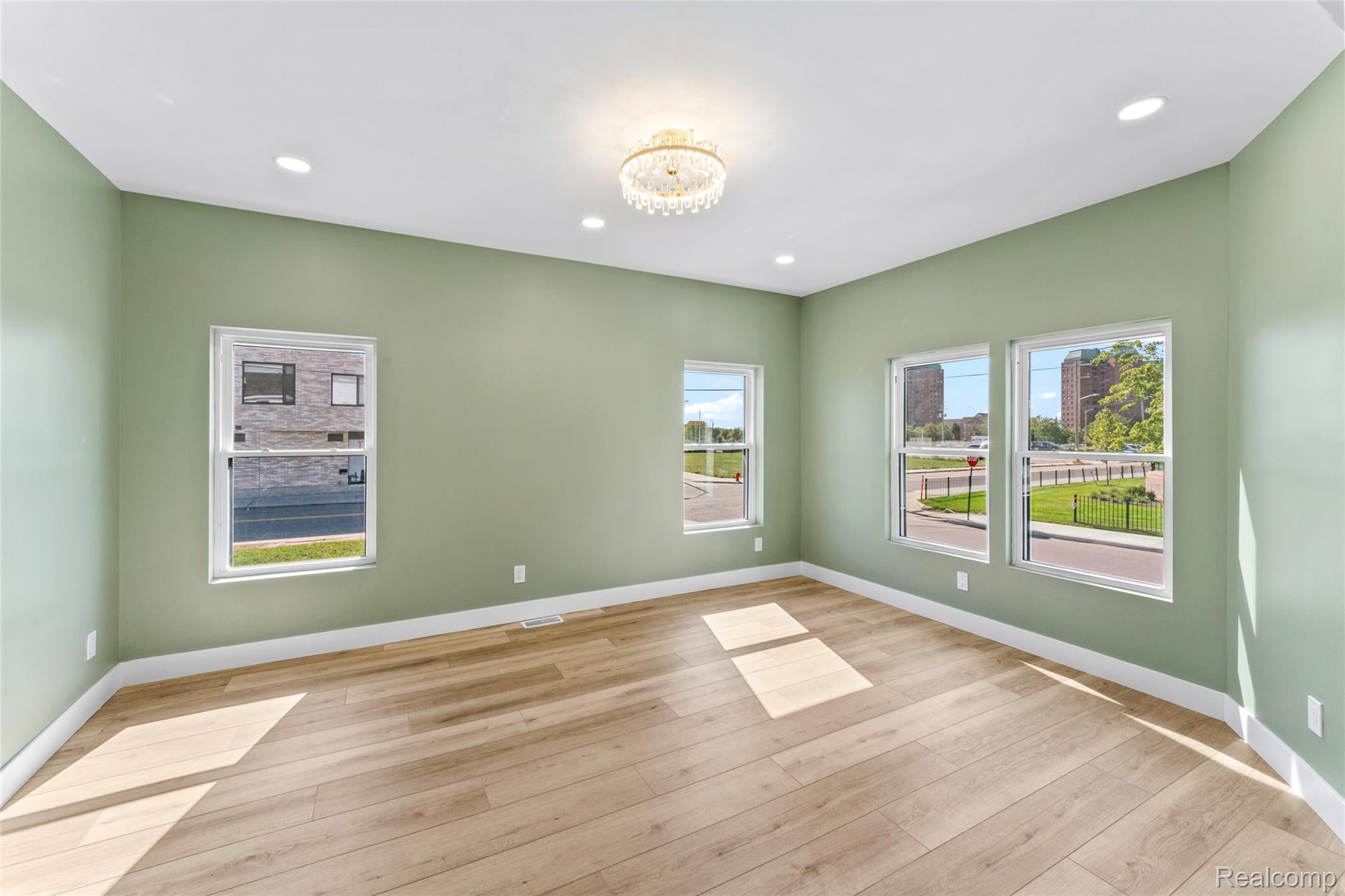 Detroit, Michigan, 48201, United States, 5 Bedrooms Bedrooms, ,6 BathroomsBathrooms,Residential,Active,1963411