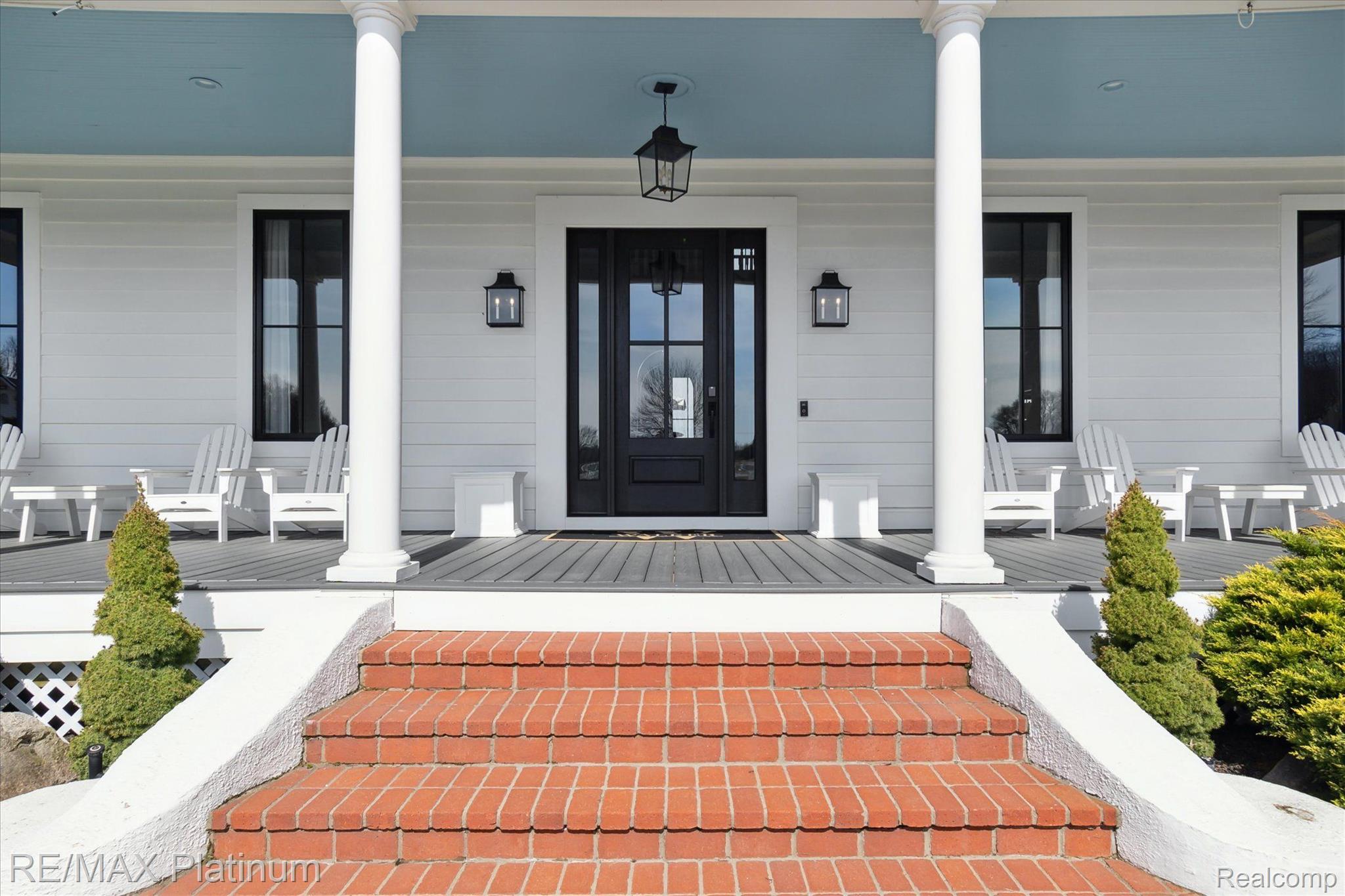 Pinckney, Michigan, 48169, United States, 5 Bedrooms Bedrooms, ,7 BathroomsBathrooms,Residential,Active,1756437