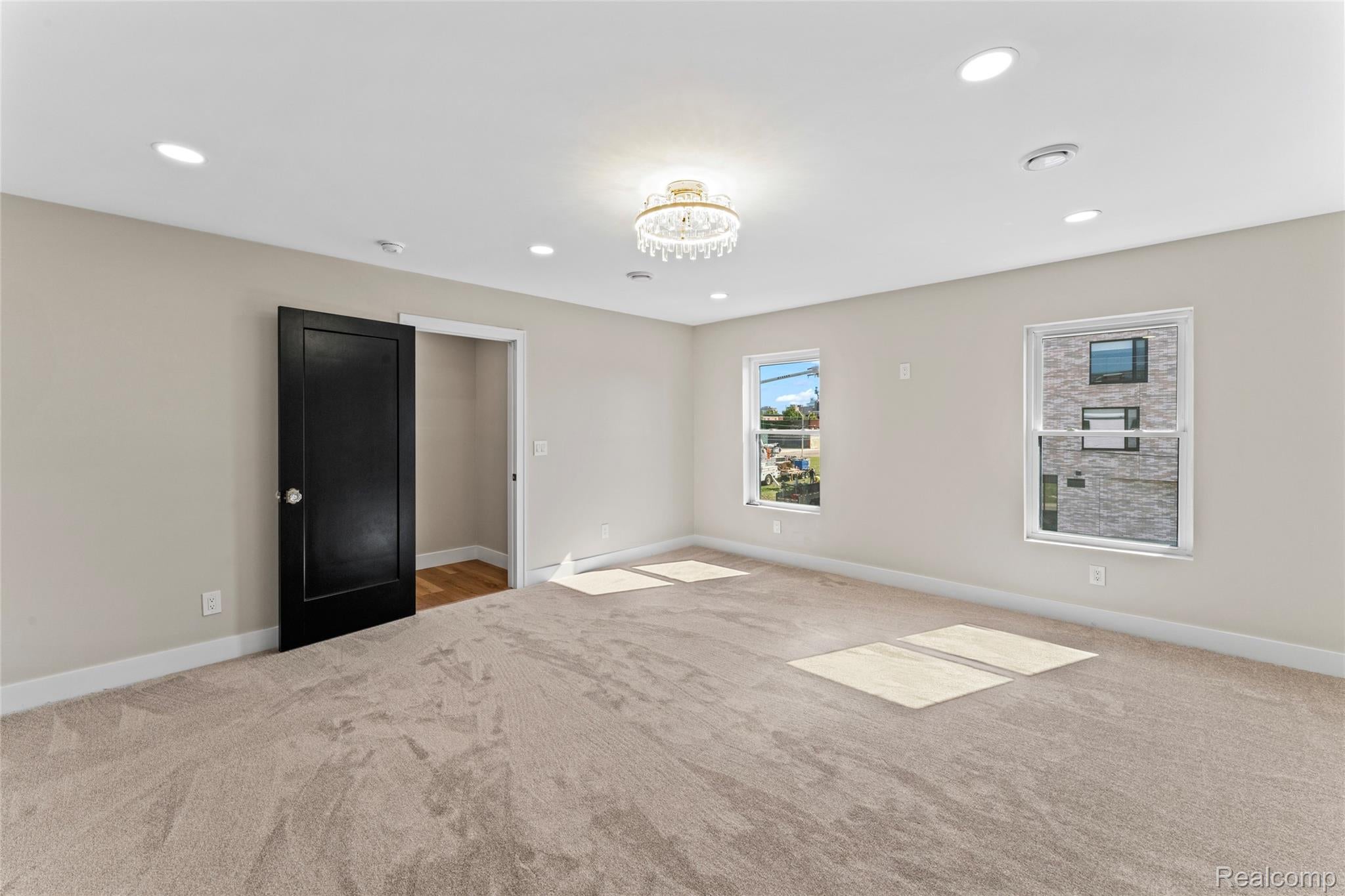 Detroit, Michigan, 48201, United States, 5 Bedrooms Bedrooms, ,6 BathroomsBathrooms,Residential,Active,1963411