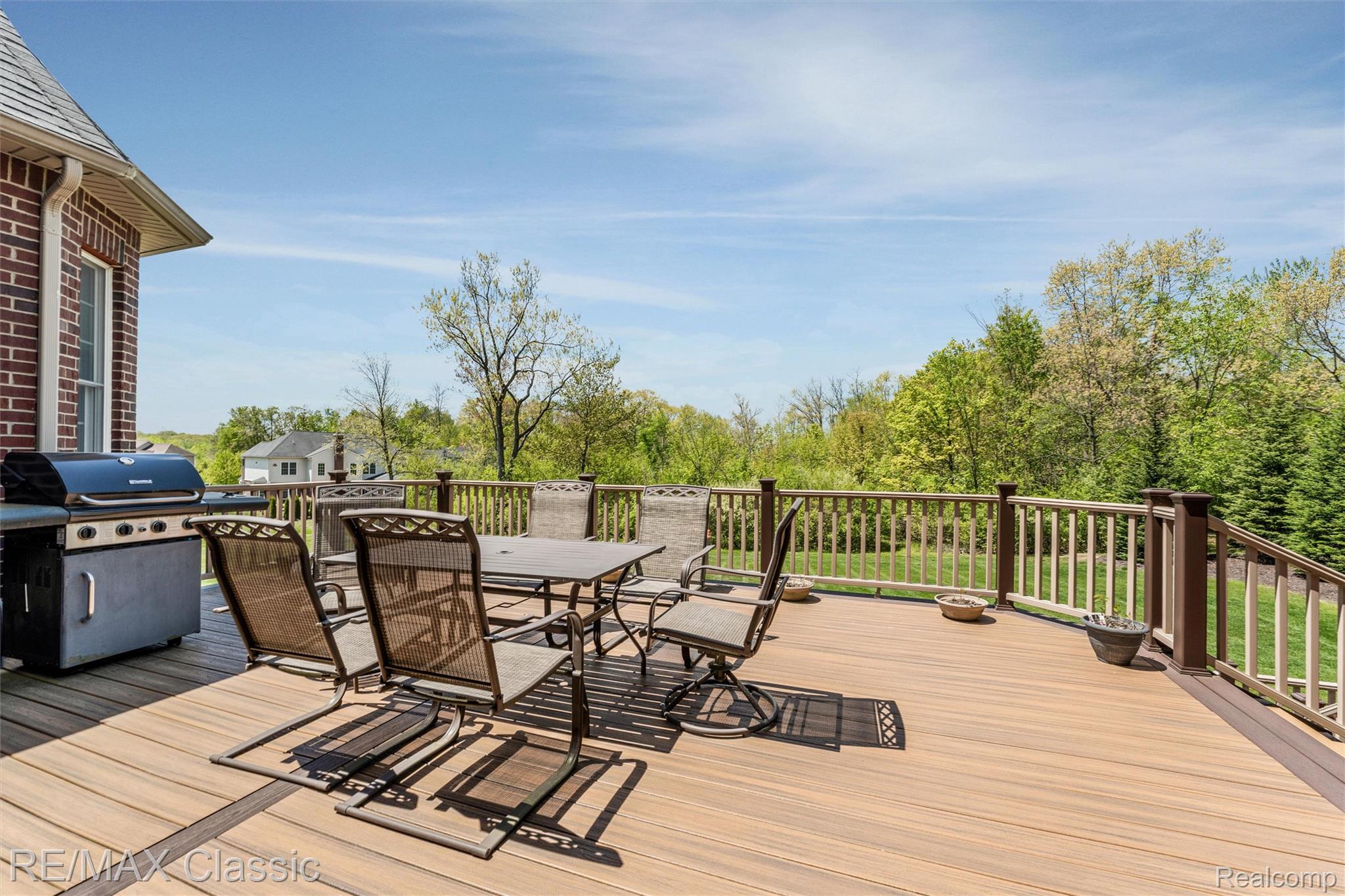 Novi, Michigan, 48374, United States, 5 Bedrooms Bedrooms, ,5 BathroomsBathrooms,Residential,Pending,2052115