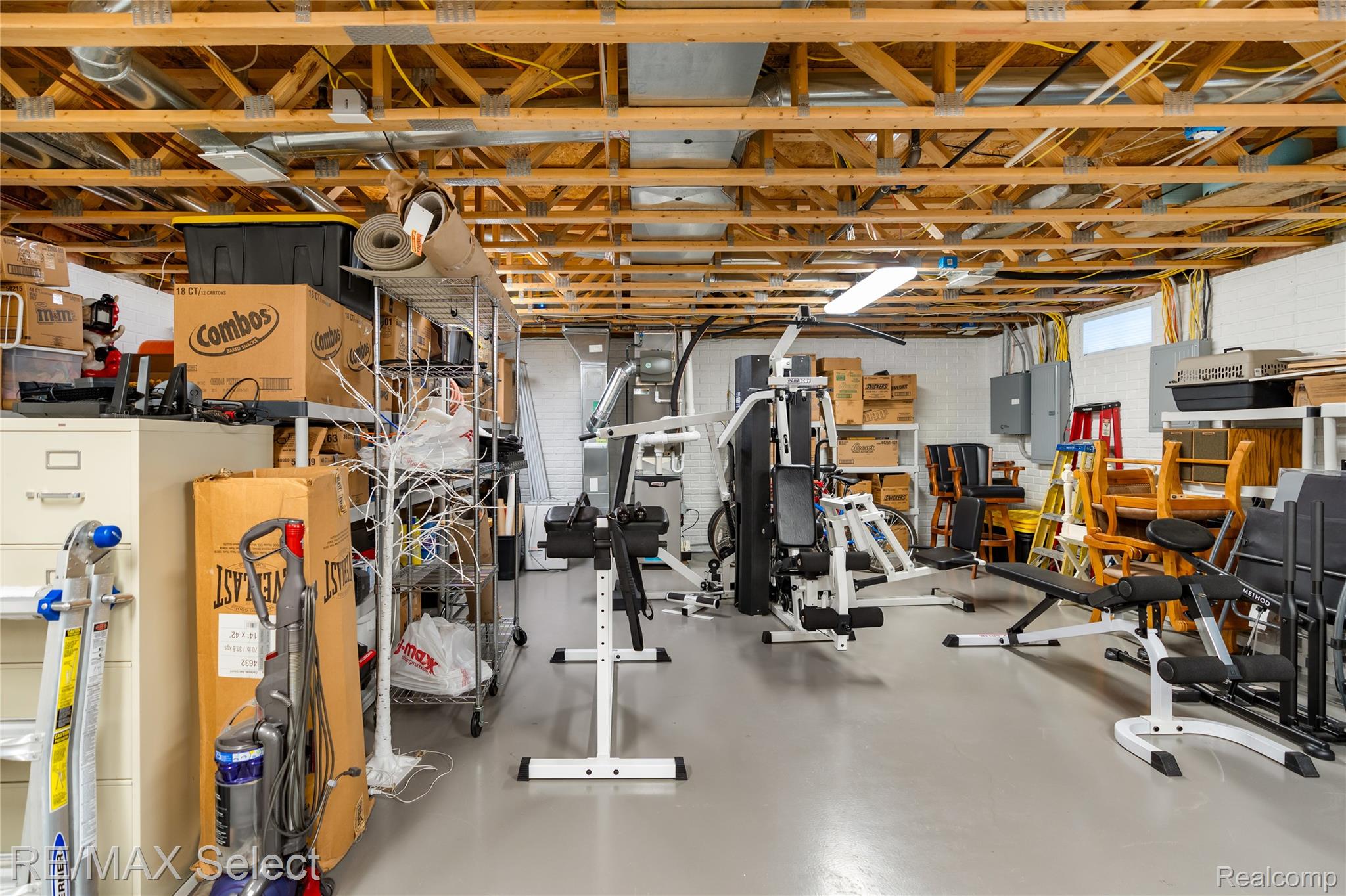 Fenton, Michigan, 48430, United States, 4 Bedrooms Bedrooms, ,5 BathroomsBathrooms,Residential,Active,2016693