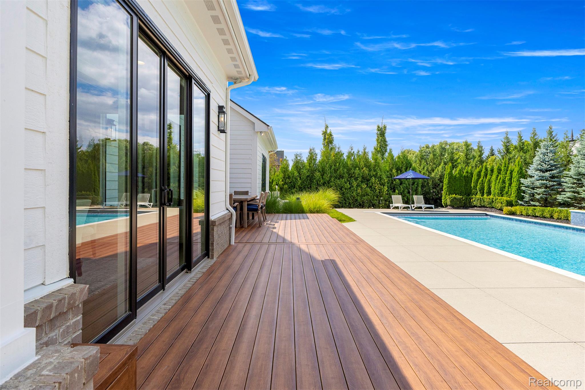 Northville, Michigan, 48168, United States, 5 Bedrooms Bedrooms, ,6 BathroomsBathrooms,Residential,Active,1913964