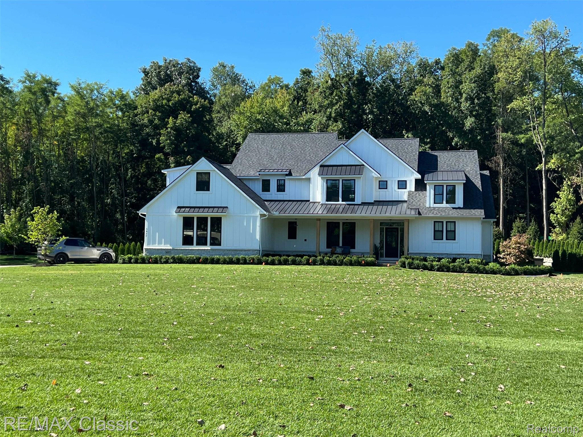 Milford, Michigan, 48381, United States, 4 Bedrooms Bedrooms, ,4 BathroomsBathrooms,Residential,Active,1893262