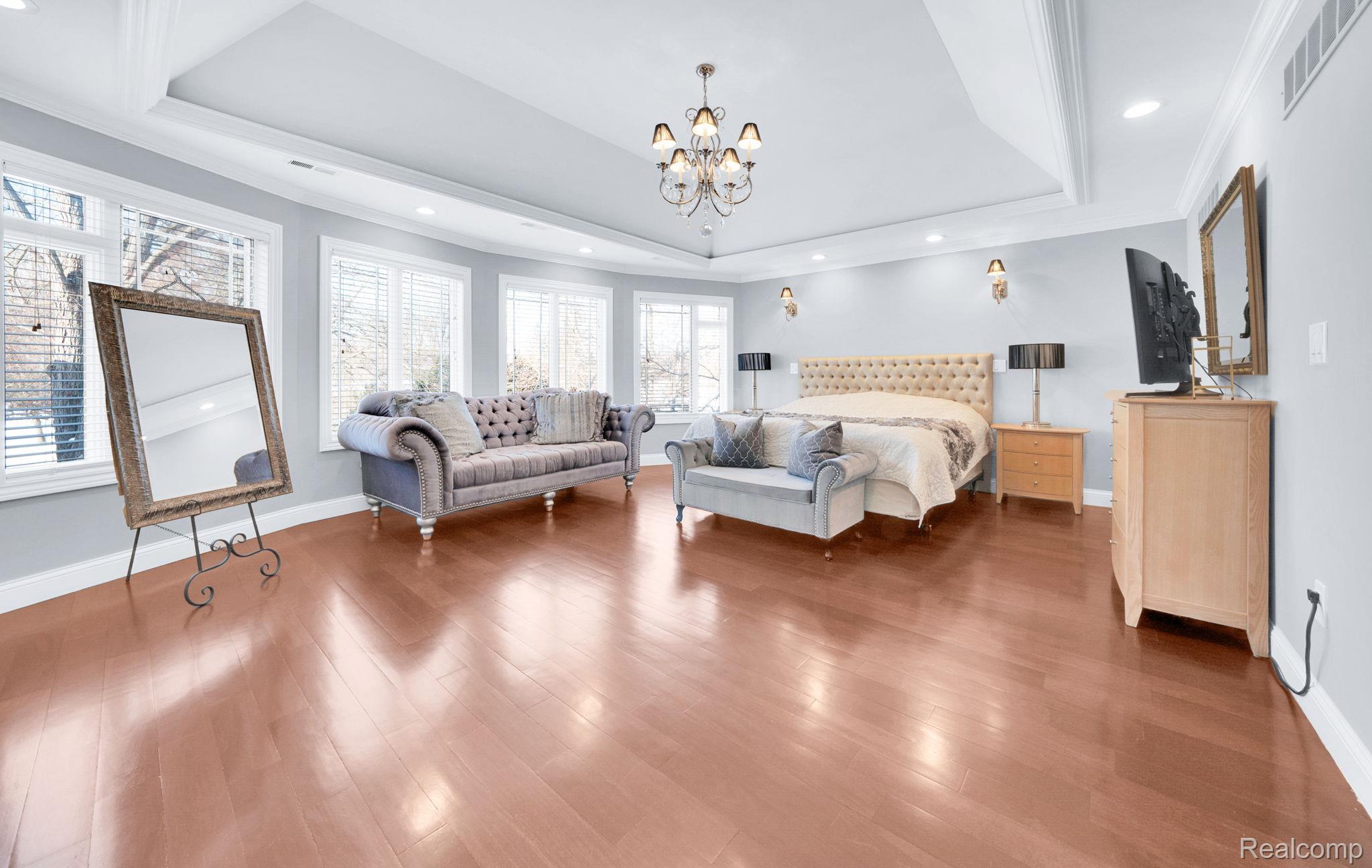 Bloomfieldhills, Michigan, 48301, United States, 7 Bedrooms Bedrooms, ,8 BathroomsBathrooms,Residential,Active,2014613