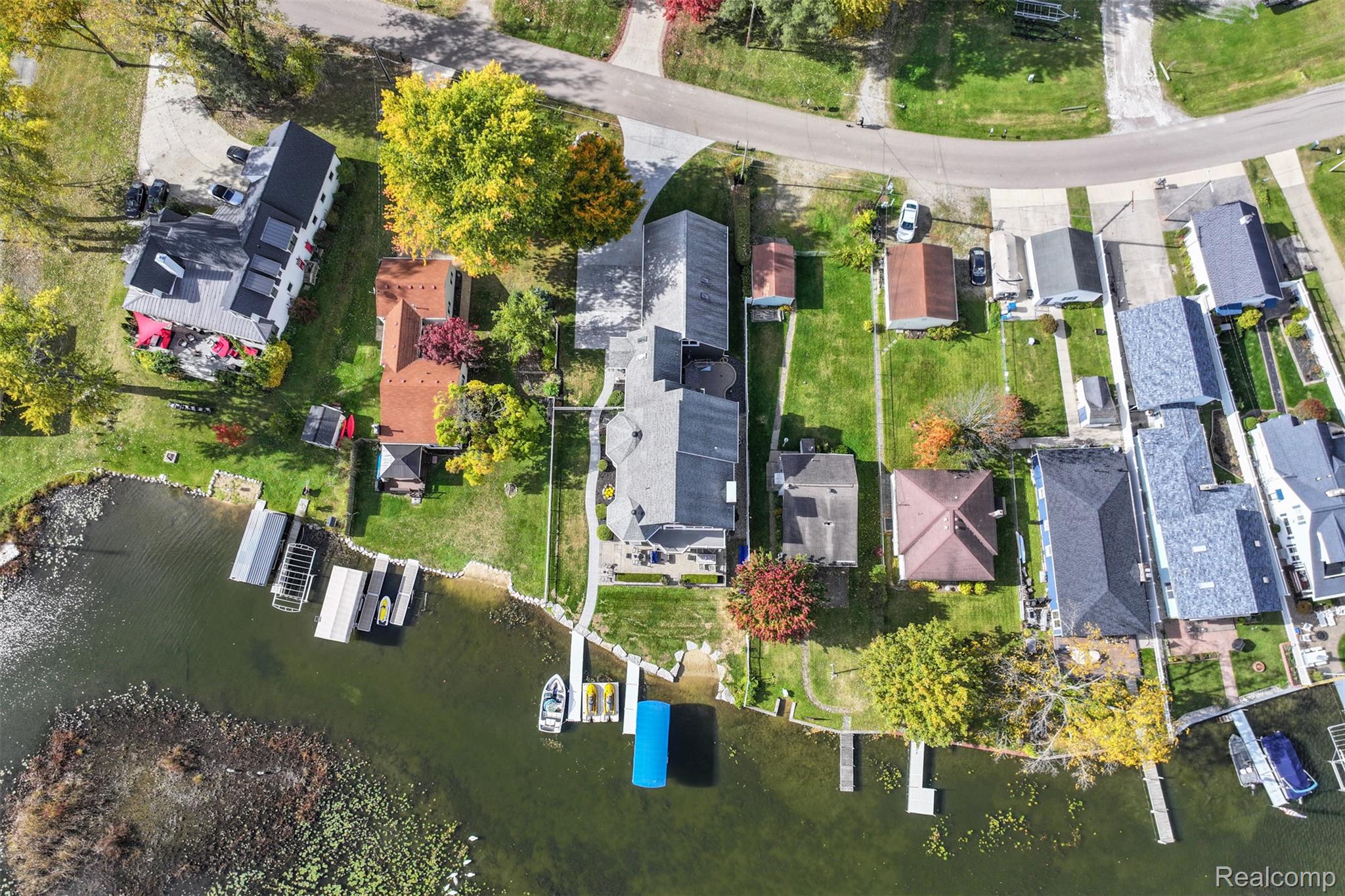 Linden, Michigan, 48451, United States, 5 Bedrooms Bedrooms, ,6 BathroomsBathrooms,Residential,Active,1959969