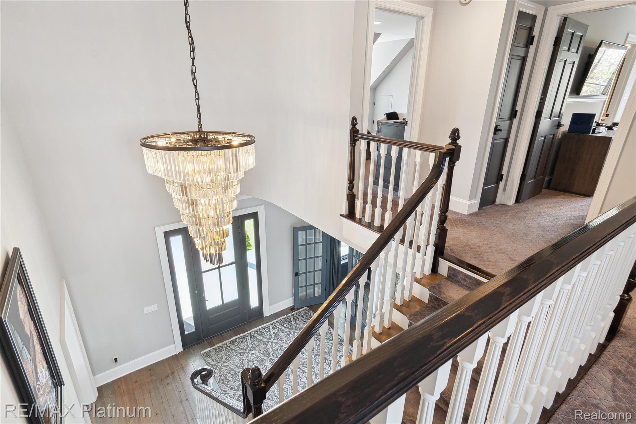 Pinckney, Michigan, 48169, United States, 5 Bedrooms Bedrooms, ,7 BathroomsBathrooms,Residential,Active,1756437