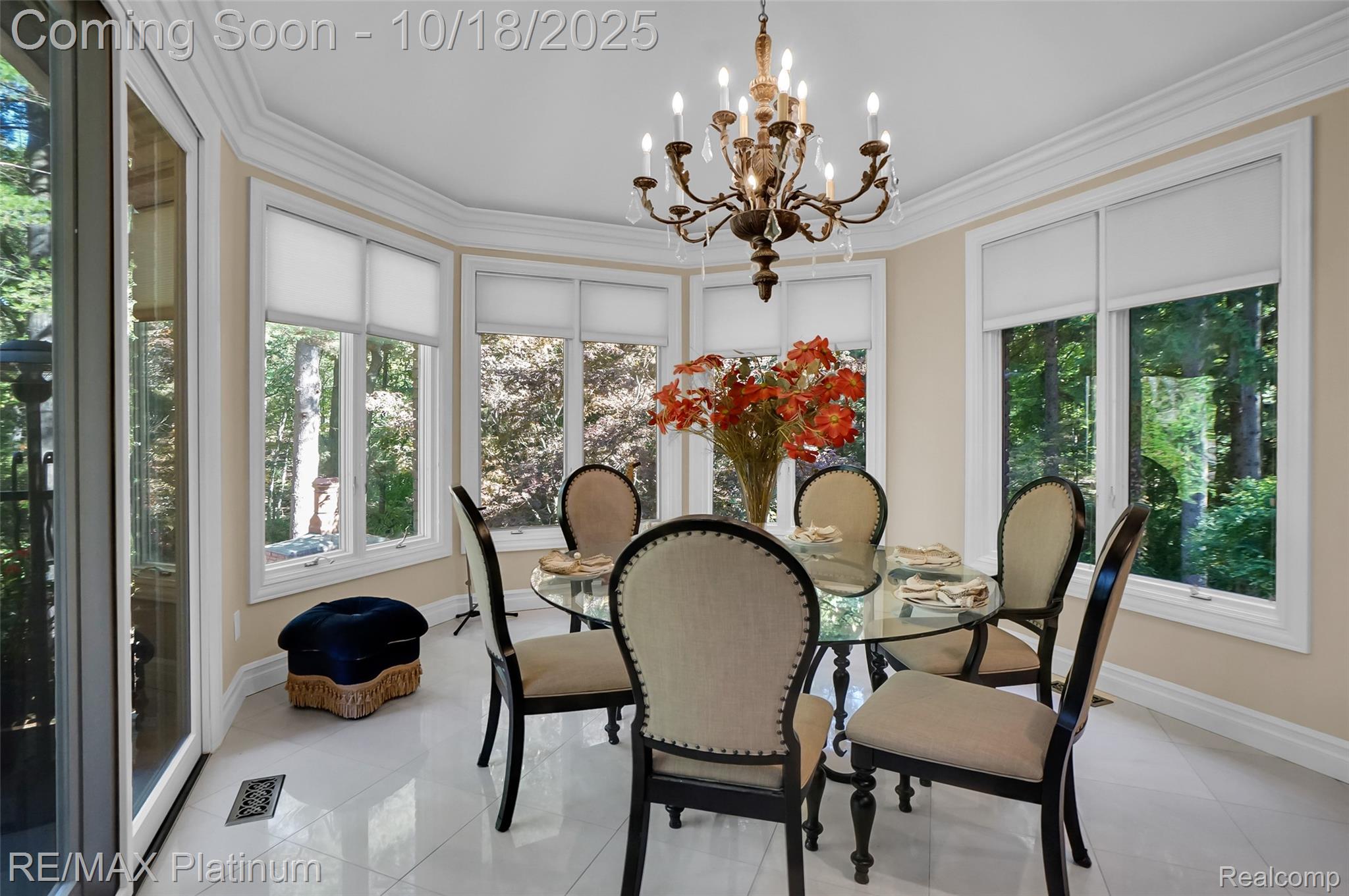 Brighton, Michigan, 48116, United States, 6 Bedrooms Bedrooms, ,7 BathroomsBathrooms,Residential,Active,1965994