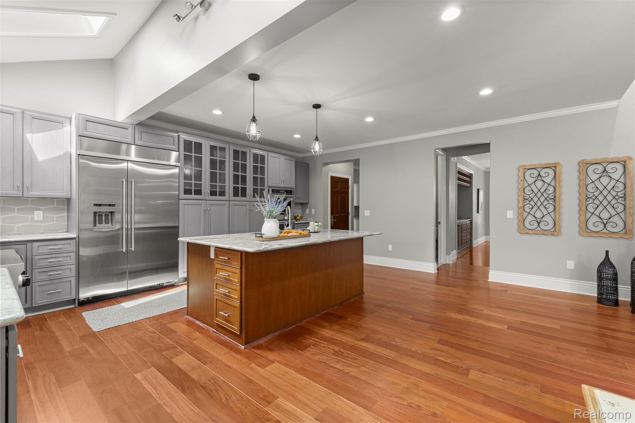 Northville, Michigan, 48167, United States, 5 Bedrooms Bedrooms, ,6 BathroomsBathrooms,Residential,Active,1905093