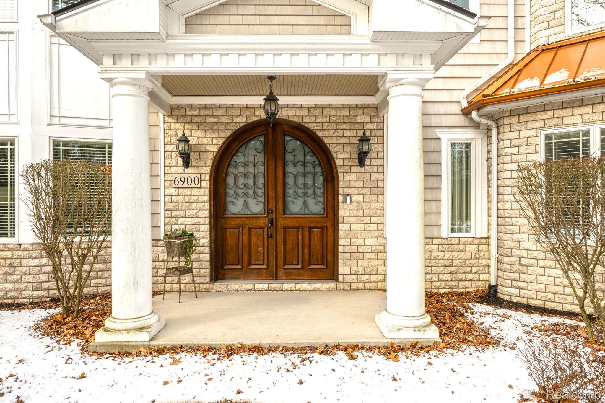 Bloomfieldhills, Michigan, 48301, United States, 7 Bedrooms Bedrooms, ,8 BathroomsBathrooms,Residential,Active,2014613