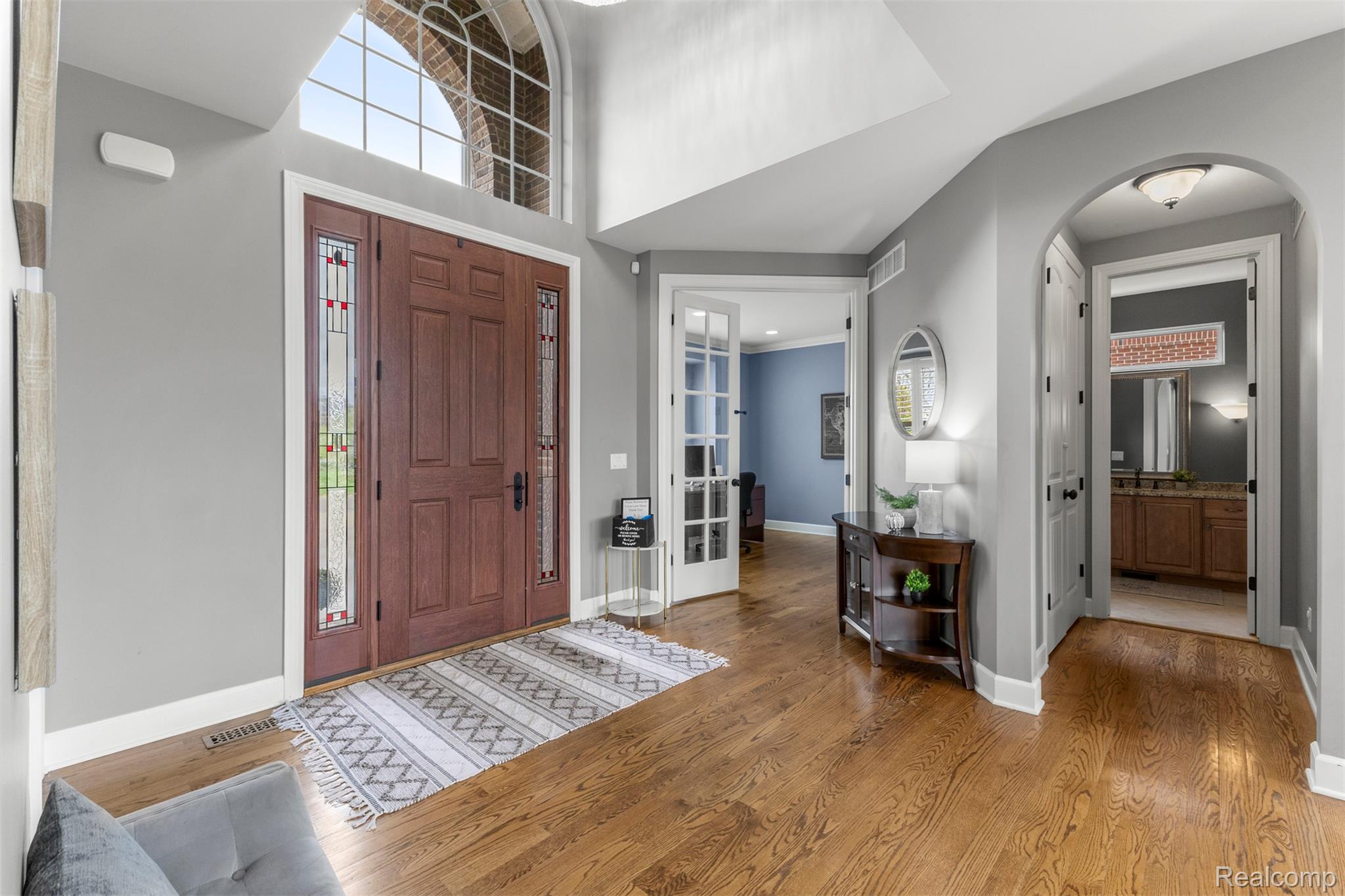 Southlyon, Michigan, 48178, United States, 4 Bedrooms Bedrooms, ,5 BathroomsBathrooms,Residential,Active,2045027