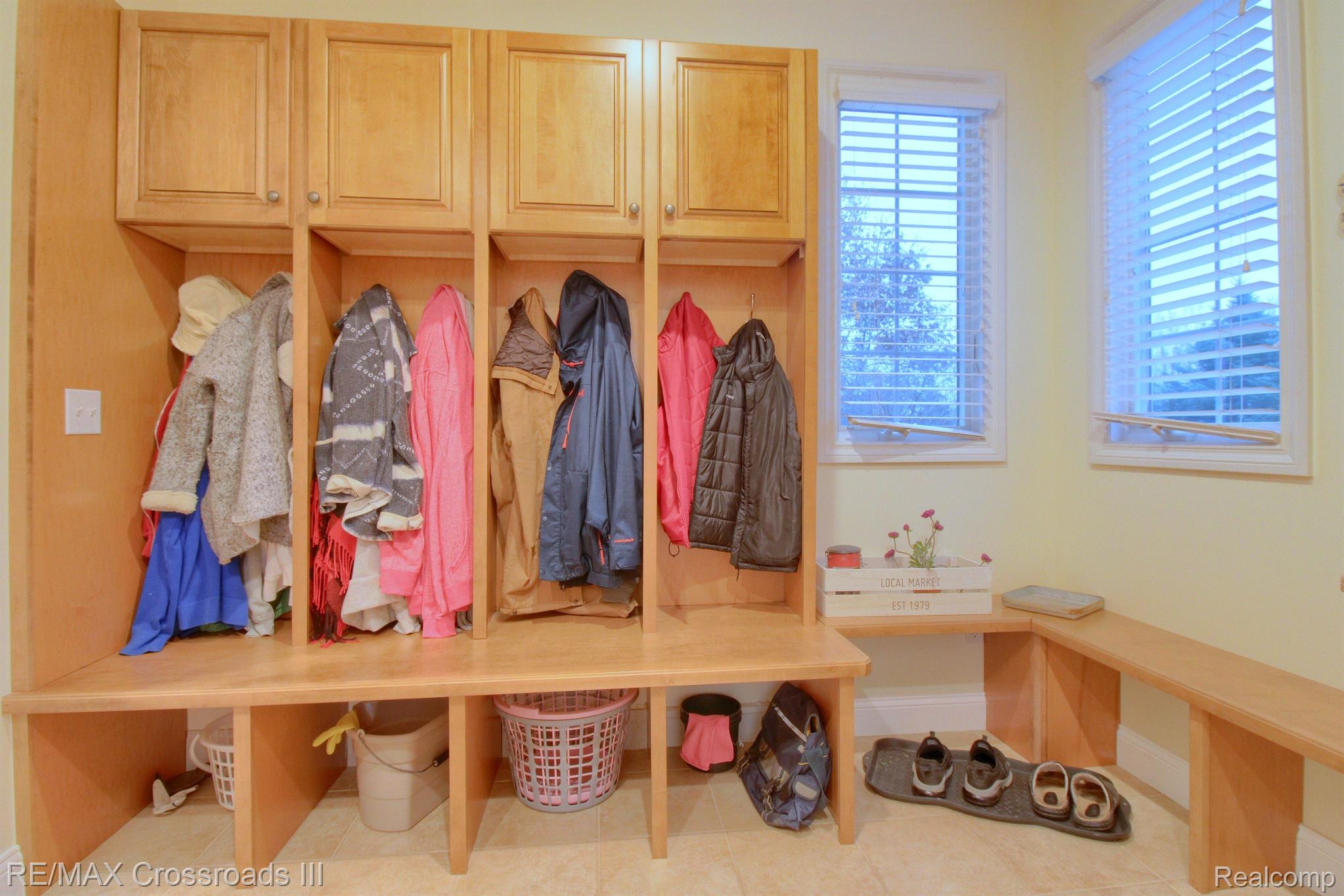 Ypsilanti, Michigan, 48198, United States, 4 Bedrooms Bedrooms, ,4 BathroomsBathrooms,Residential,Active,1900178