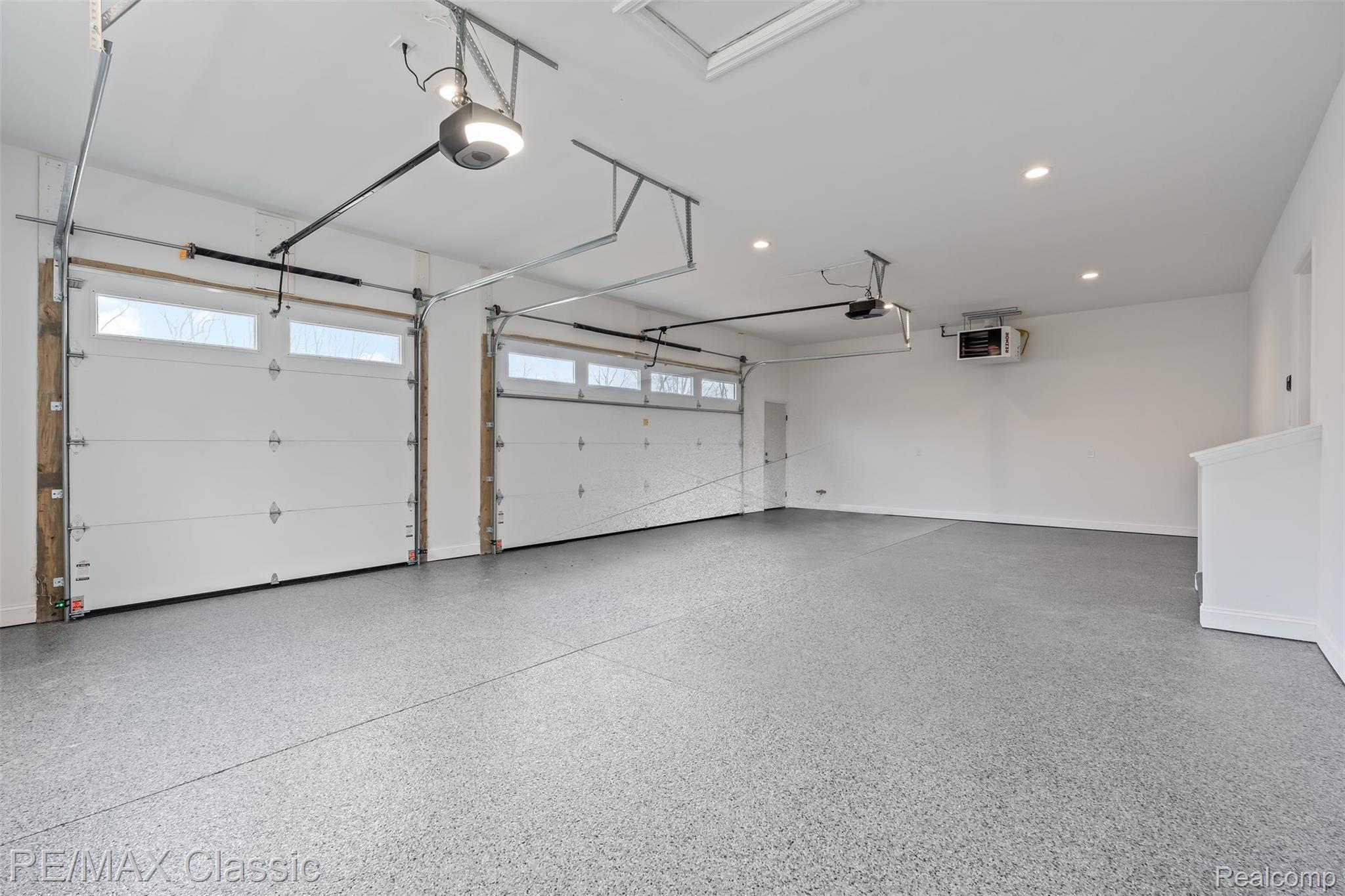 Dexter, Michigan, 48130, United States, 4 Bedrooms Bedrooms, ,4 BathroomsBathrooms,Residential,Active,2036699