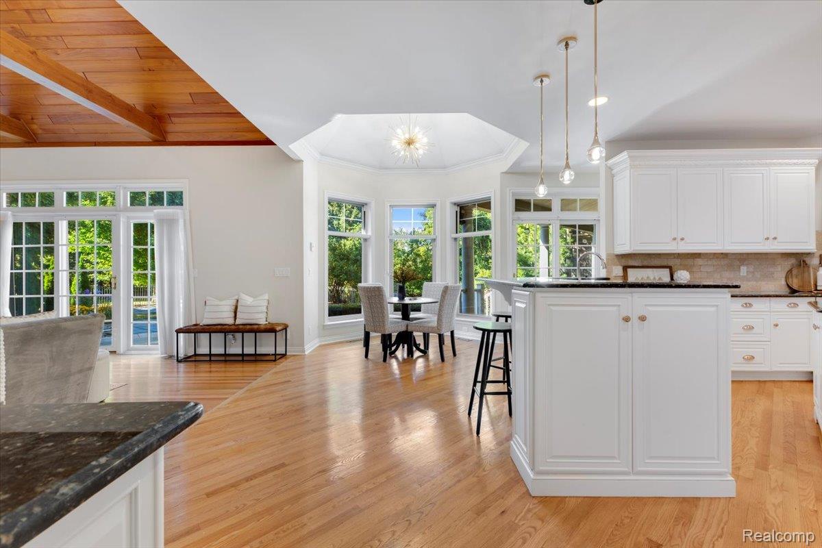 Rochester, Michigan, 48306, United States, 5 Bedrooms Bedrooms, ,6 BathroomsBathrooms,Residential,Active,2017103