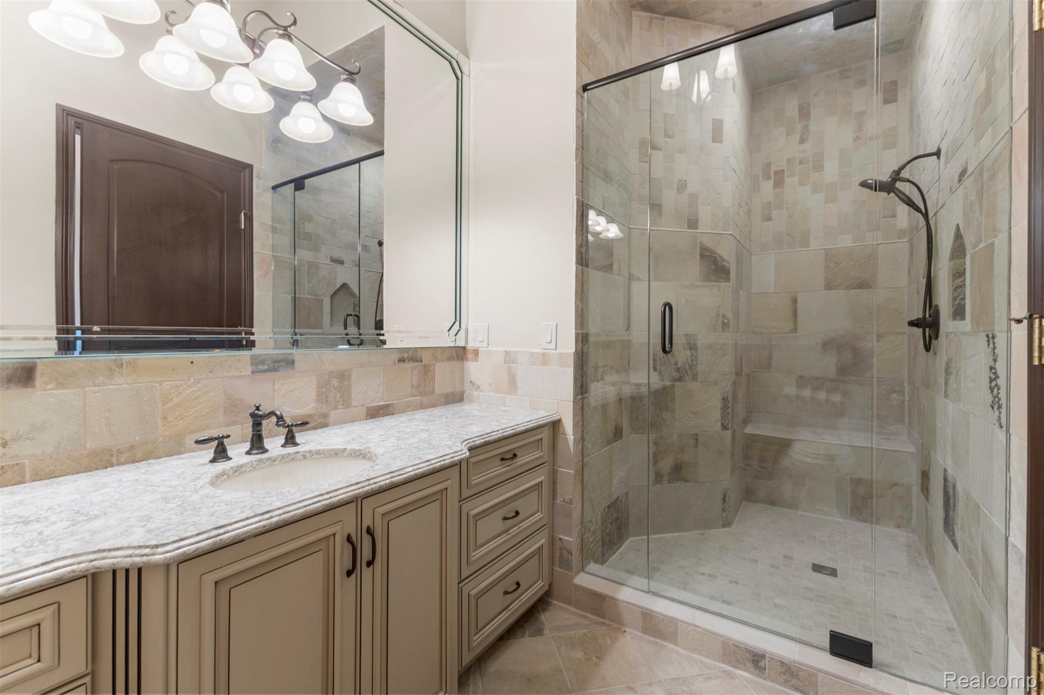 Northville, Michigan, 48168, United States, 9 Bedrooms Bedrooms, ,14 BathroomsBathrooms,Residential,Active,1904136