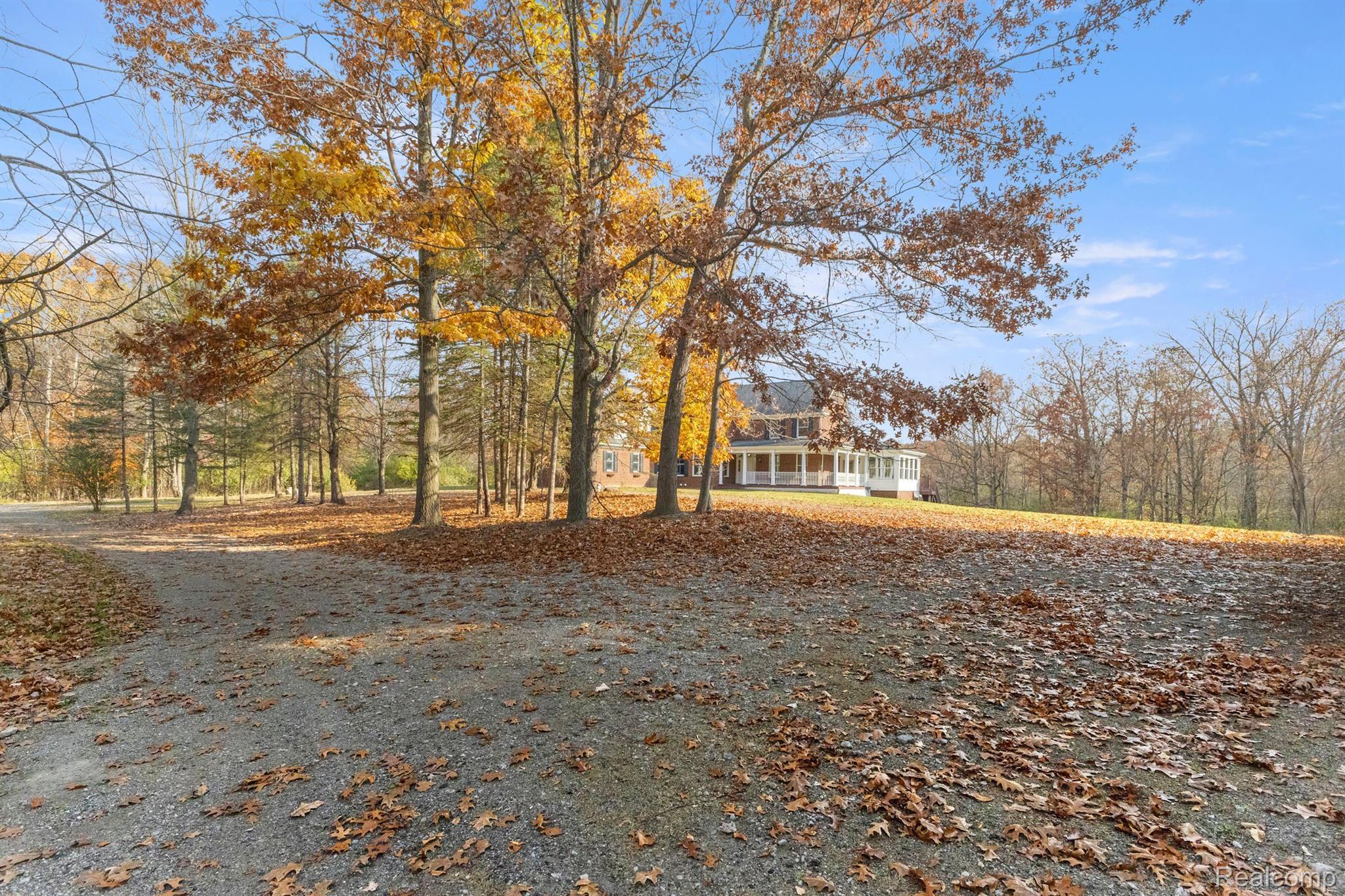 Annarbor, Michigan, 48105, United States, 5 Bedrooms Bedrooms, ,5 BathroomsBathrooms,Residential,Active,1899239