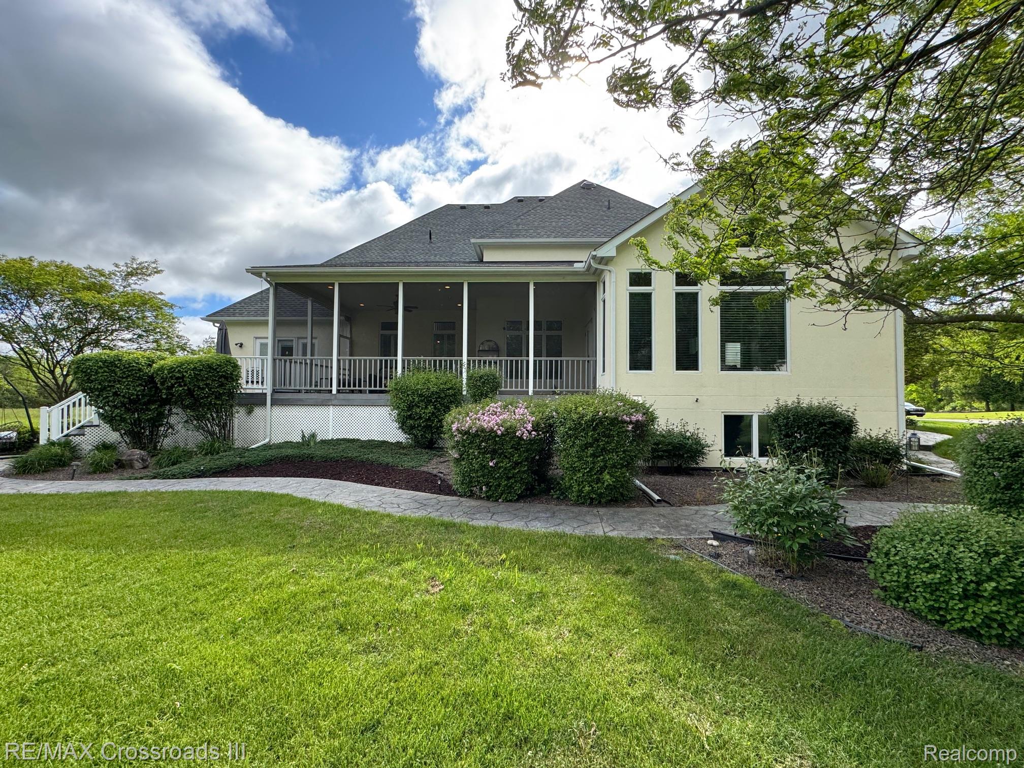 Ypsilanti, Michigan, 48198, United States, 4 Bedrooms Bedrooms, ,4 BathroomsBathrooms,Residential,Active,1900178