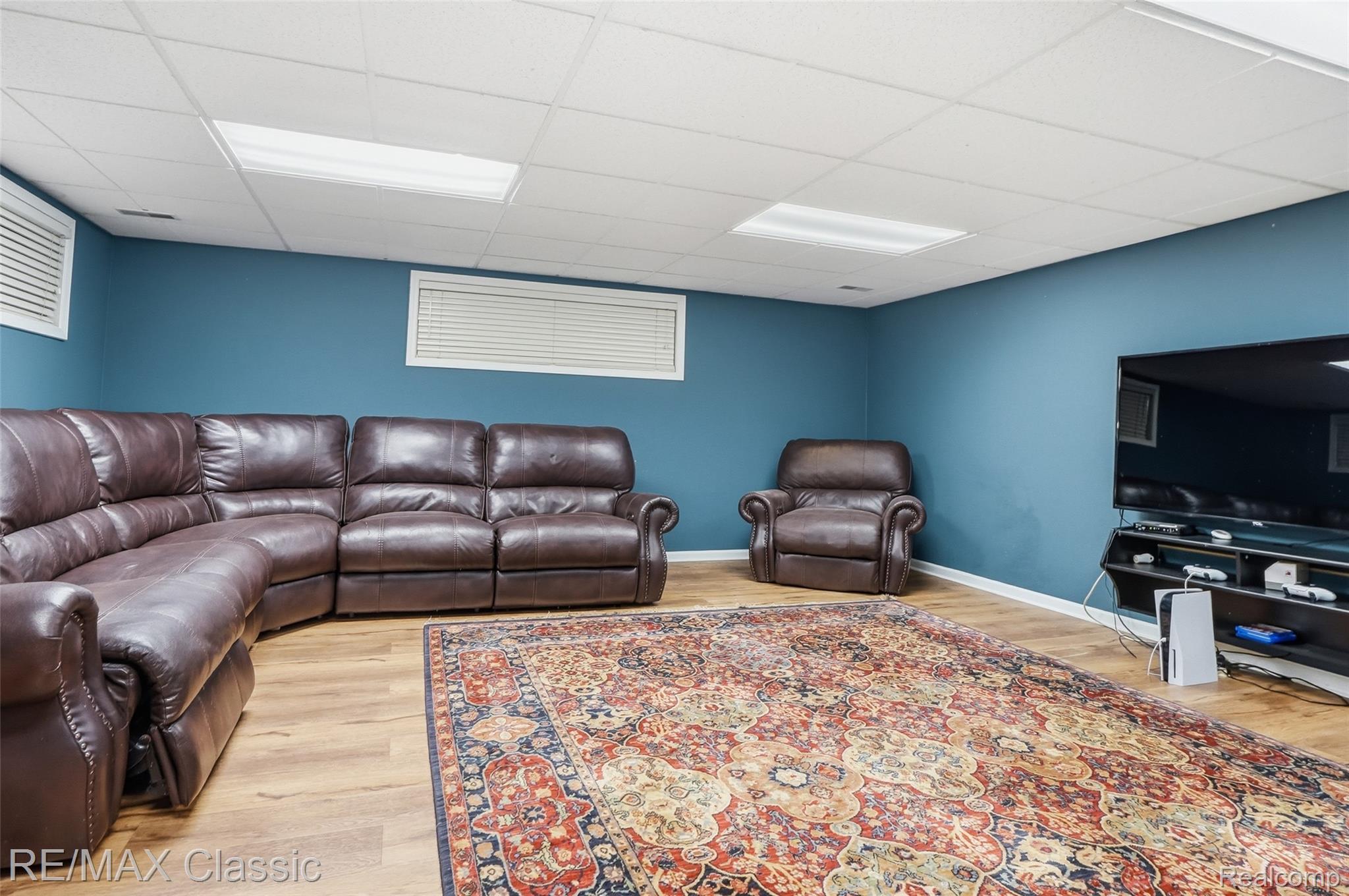 Novi, Michigan, 48374, United States, 4 Bedrooms Bedrooms, ,6 BathroomsBathrooms,Residential,Active,1973284