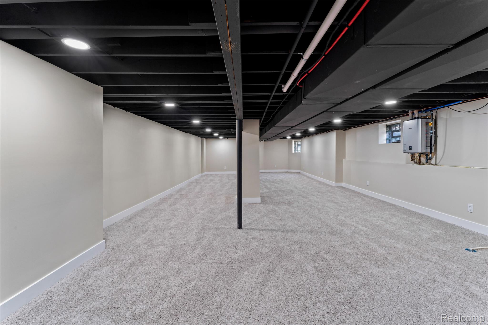 Detroit, Michigan, 48201, United States, 5 Bedrooms Bedrooms, ,6 BathroomsBathrooms,Residential,Active,1963411