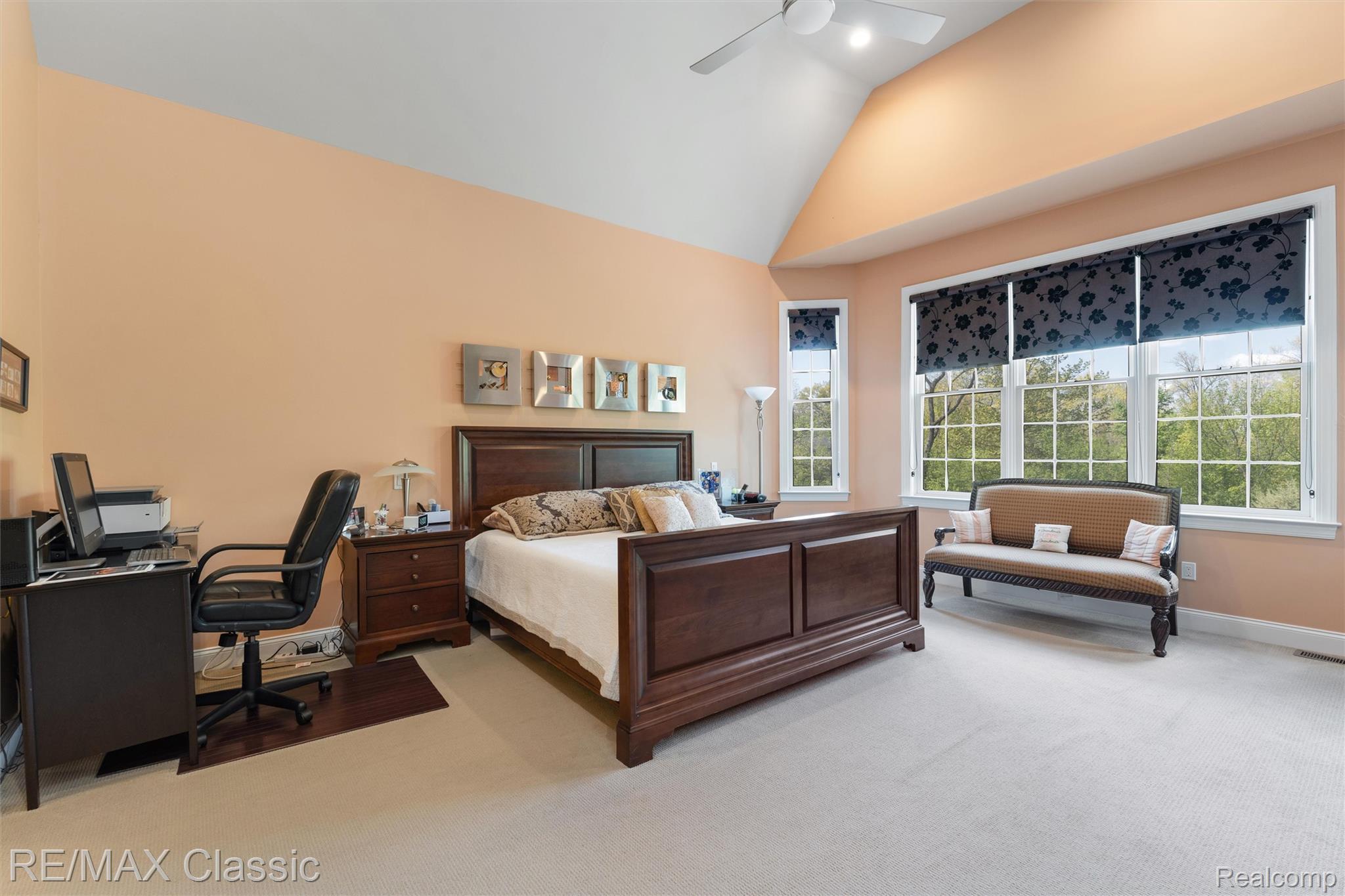 Novi, Michigan, 48374, United States, 5 Bedrooms Bedrooms, ,5 BathroomsBathrooms,Residential,Pending,2052115