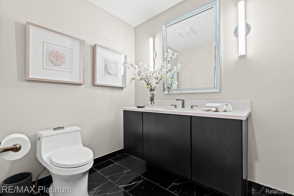 Howell, Michigan, 48843, United States, 4 Bedrooms Bedrooms, ,6 BathroomsBathrooms,Residential,Active,1973360