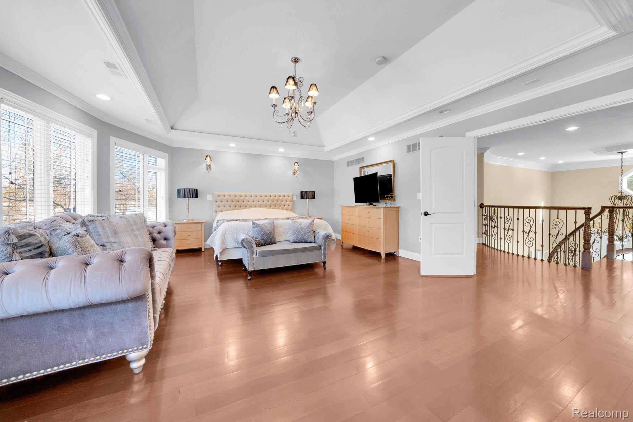 Bloomfieldhills, Michigan, 48301, United States, 7 Bedrooms Bedrooms, ,8 BathroomsBathrooms,Residential,Active,2014613