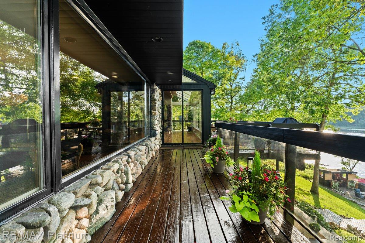 Howell, Michigan, 48843, United States, 4 Bedrooms Bedrooms, ,6 BathroomsBathrooms,Residential,Active,1973360