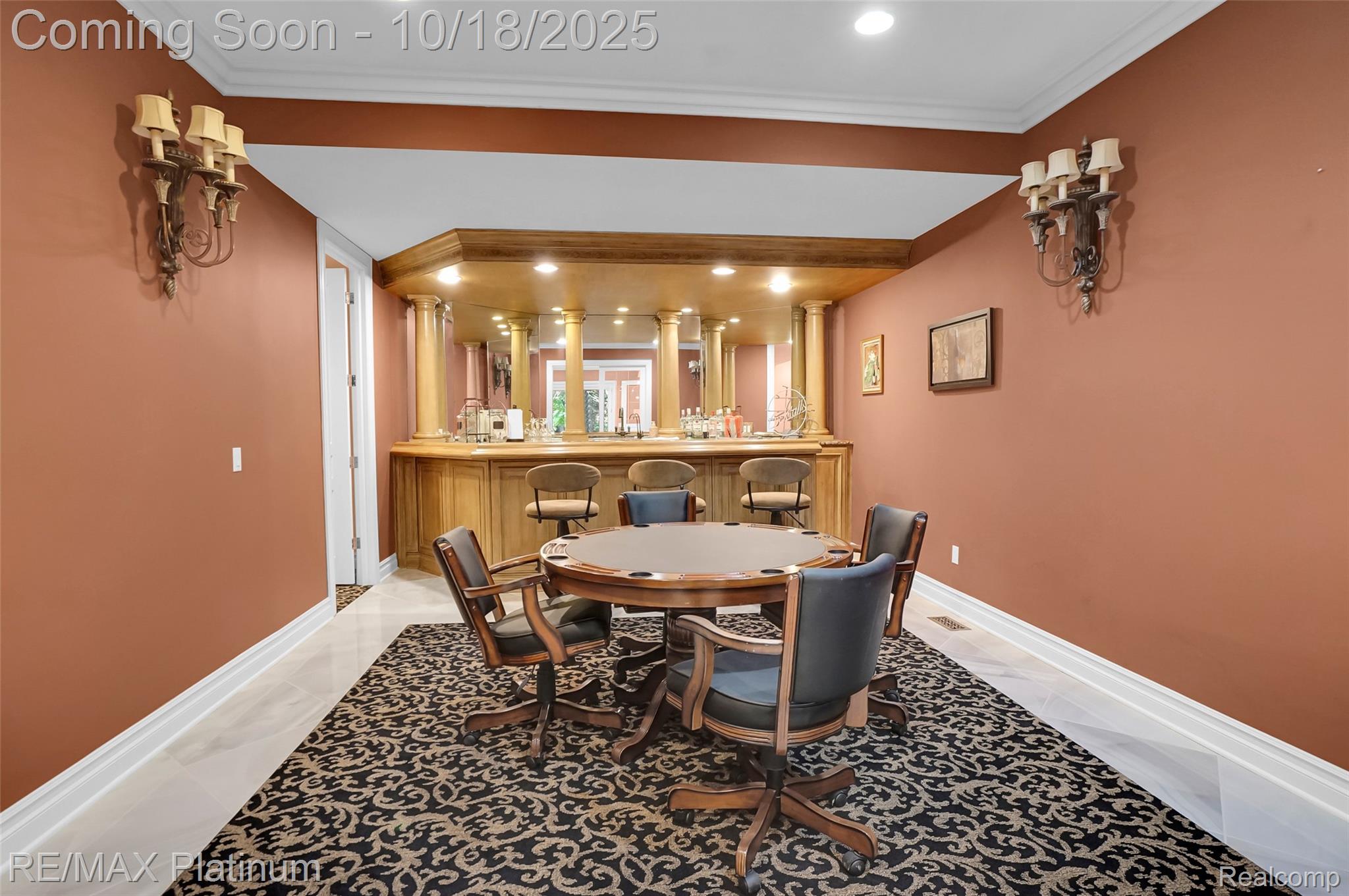 Brighton, Michigan, 48116, United States, 6 Bedrooms Bedrooms, ,7 BathroomsBathrooms,Residential,Active,1965994