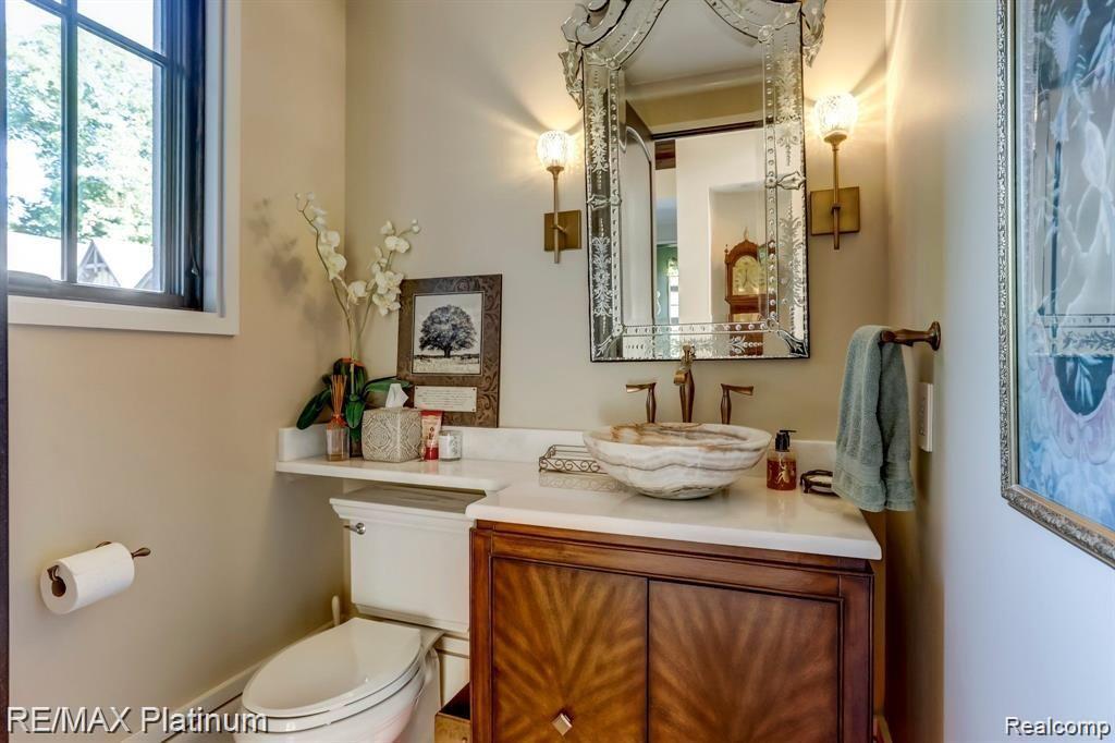 Howell, Michigan, 48843, United States, 5 Bedrooms Bedrooms, ,6 BathroomsBathrooms,Residential,Active,1714075